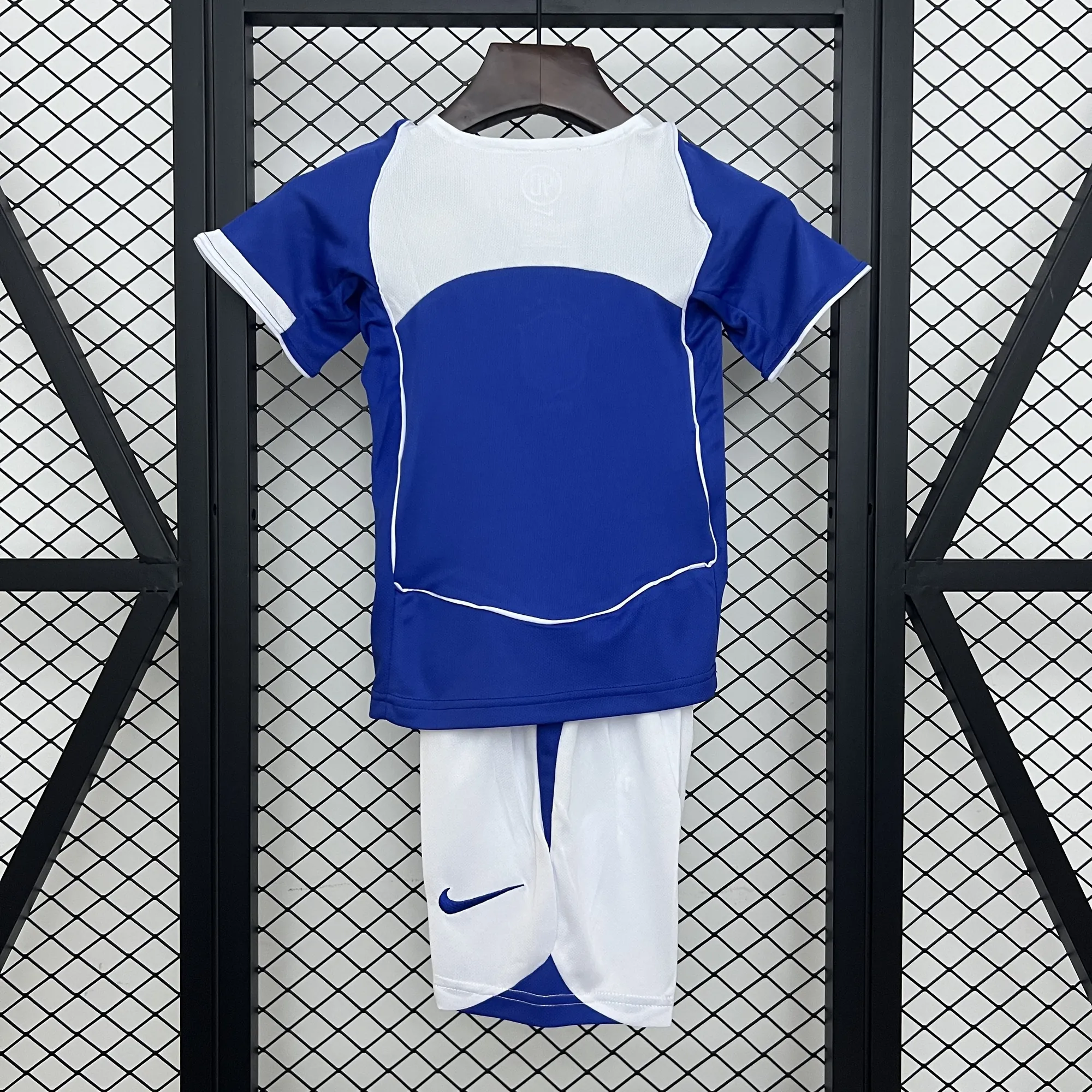 2004 Brazil Away Retro Kid Kits Youth Apparels AAAAJersey Wholesale Yupoo 1