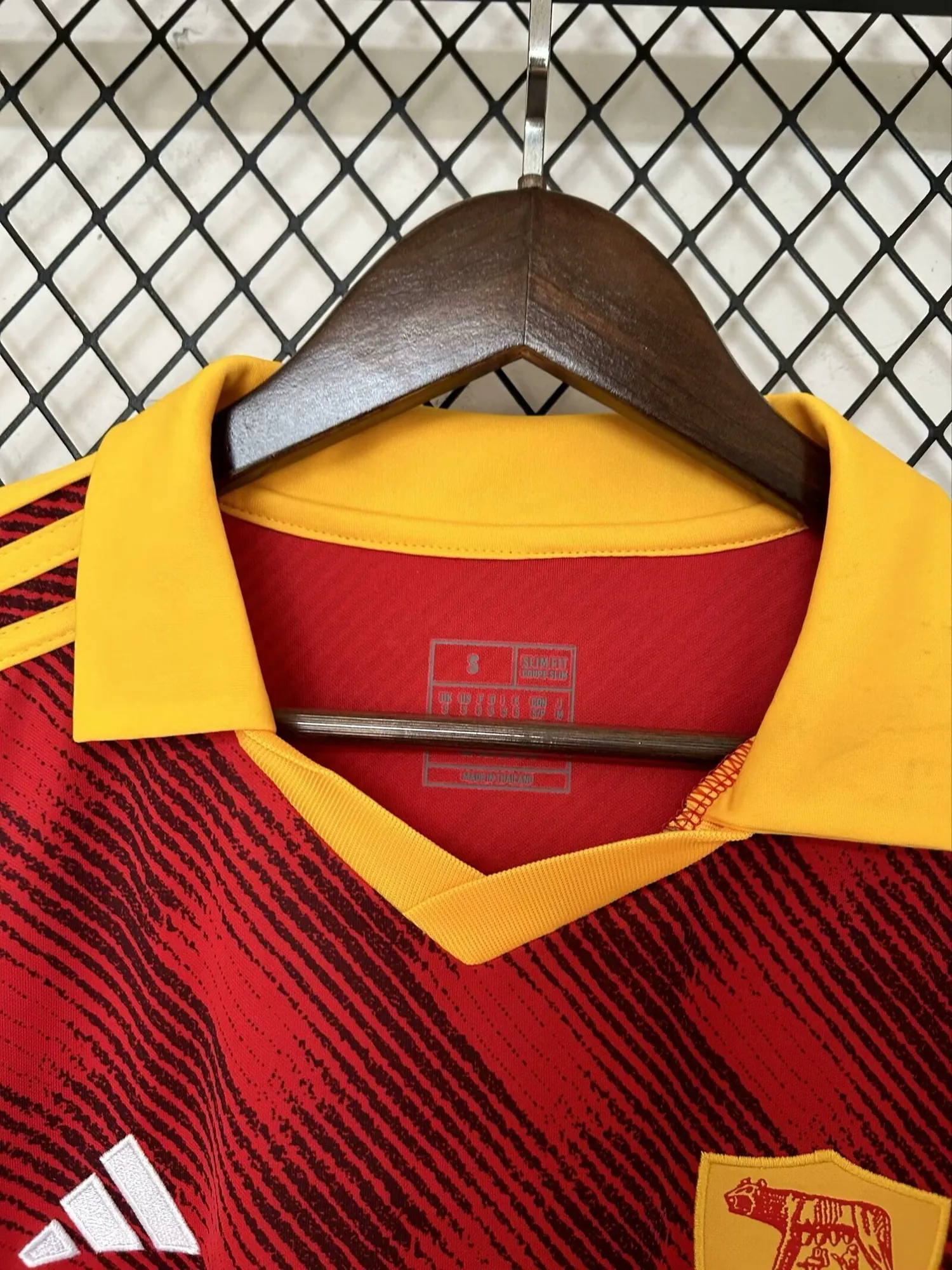 23-24 Roma Fouth Kit Derby Version Shirt Soccer Jerseys Yupoo 5