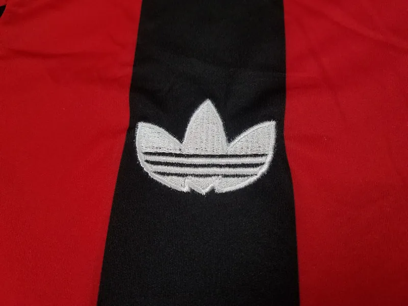 91-92 AC Milan home 10