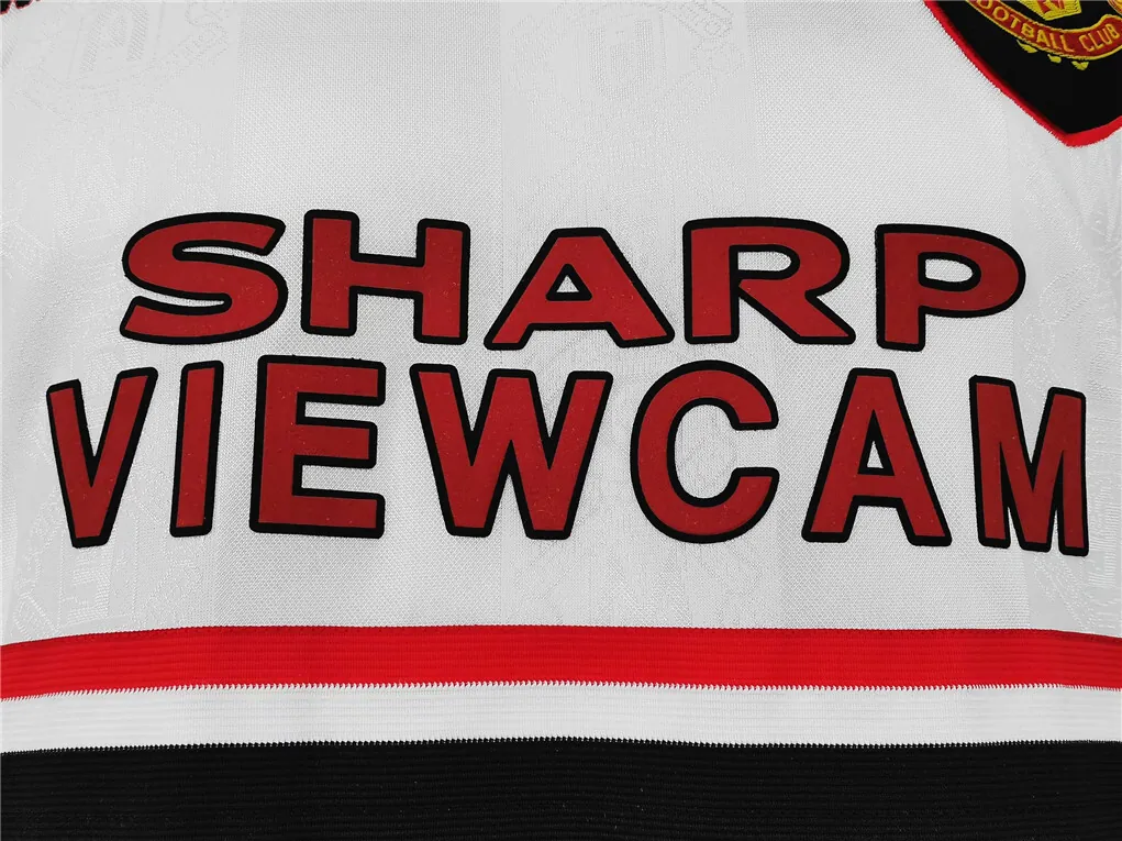 98-99 Manchester United away long sleeve 1