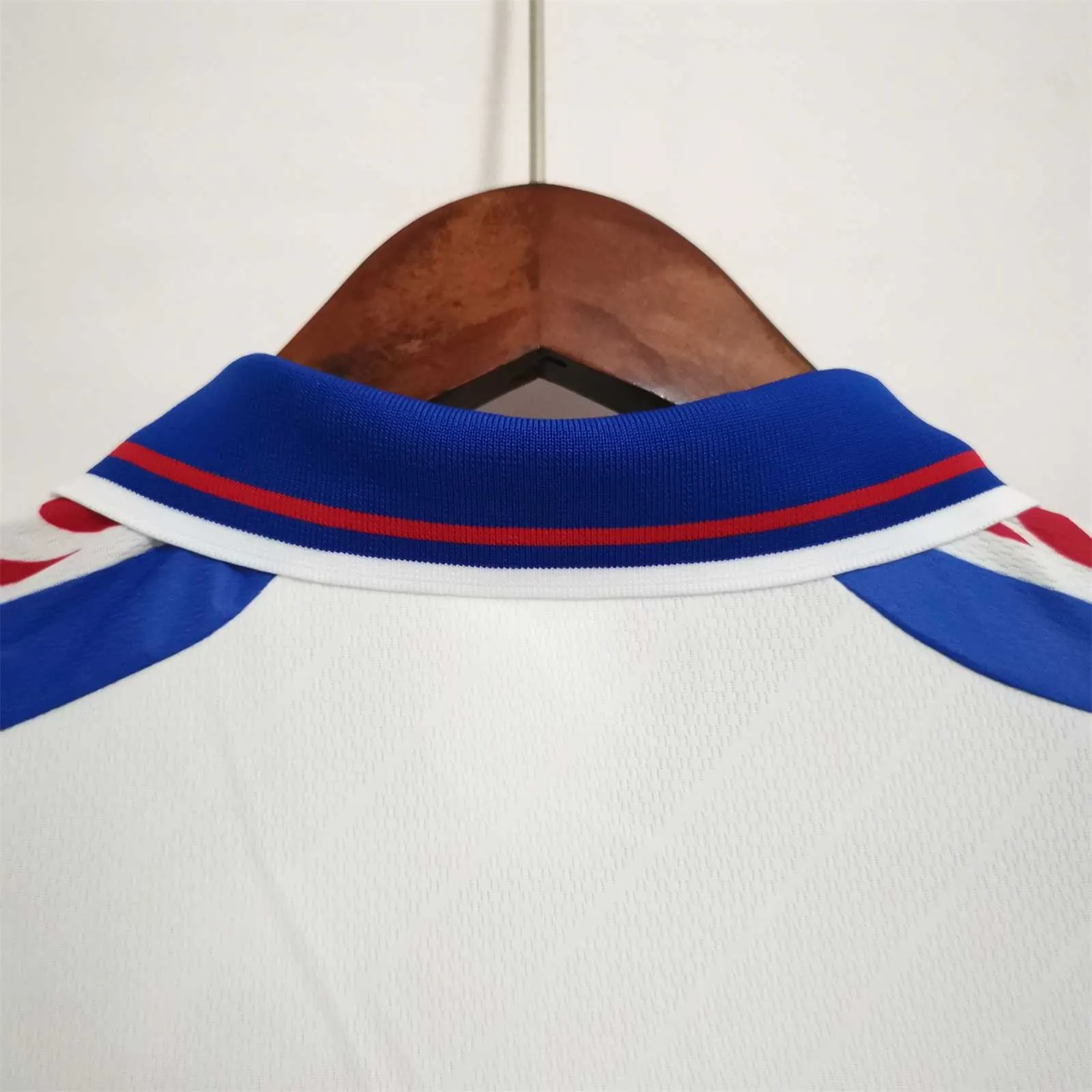1996 Czech Republic white away 2
