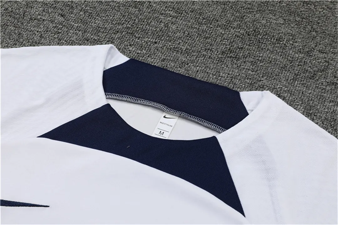 22-23 PSG Training Shirt White1684405103000 8