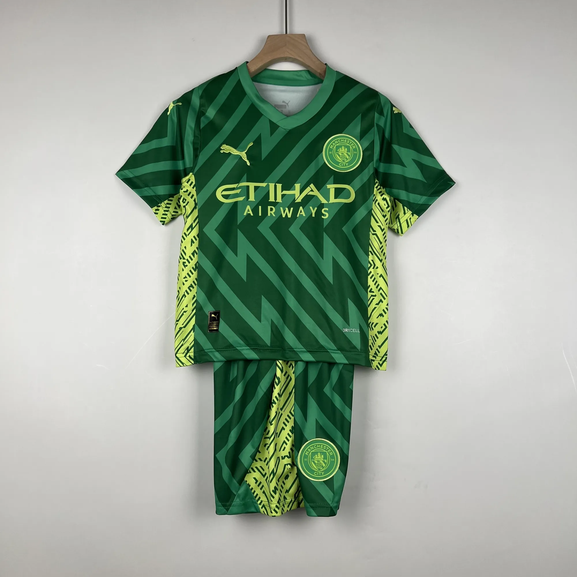 23-24 Kids Goalkeeper Manchester City Size 16-28 11