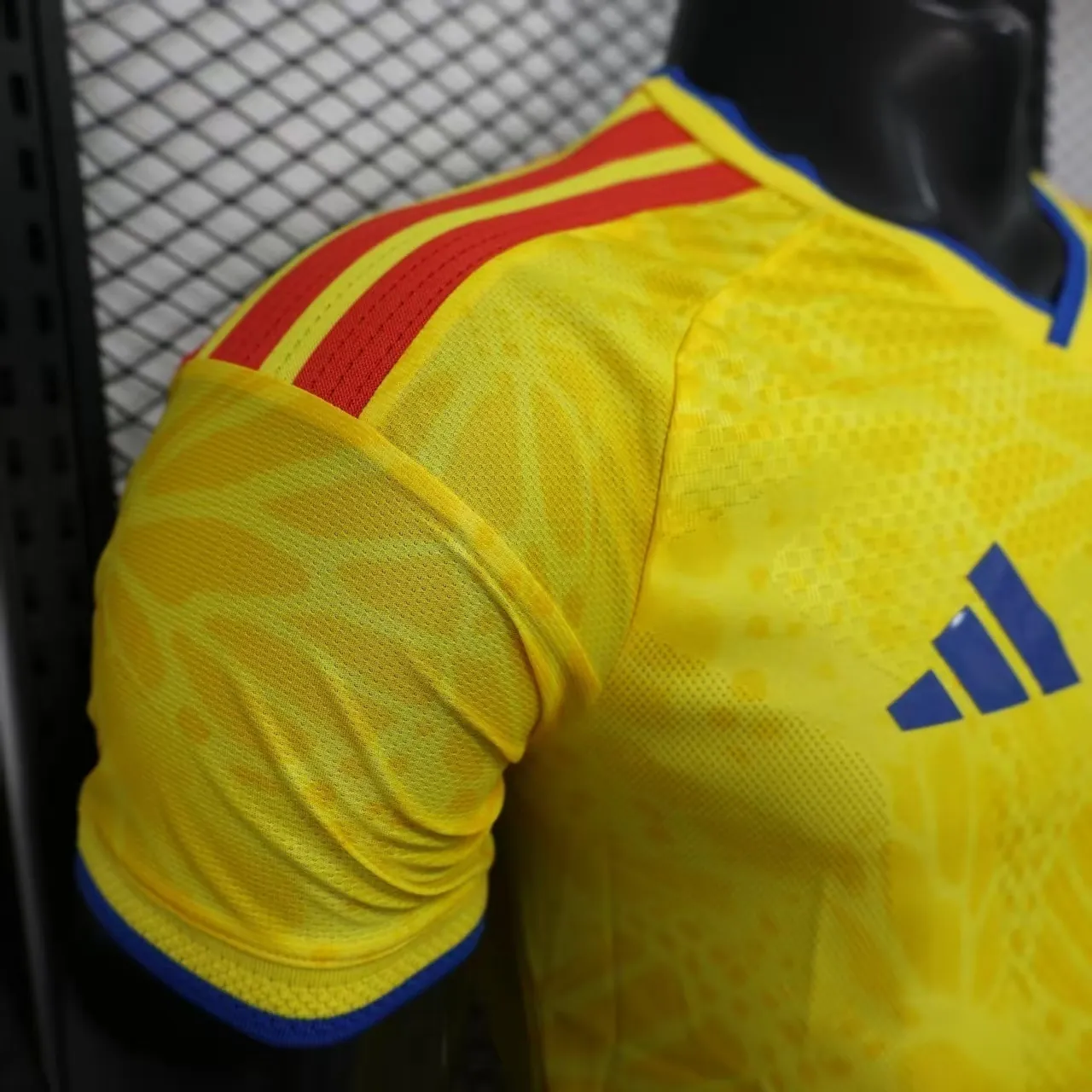 2026 Colombia Home Kit World Cup Player Version Shirt Football AAAAJersey Replicas Yupoo 8