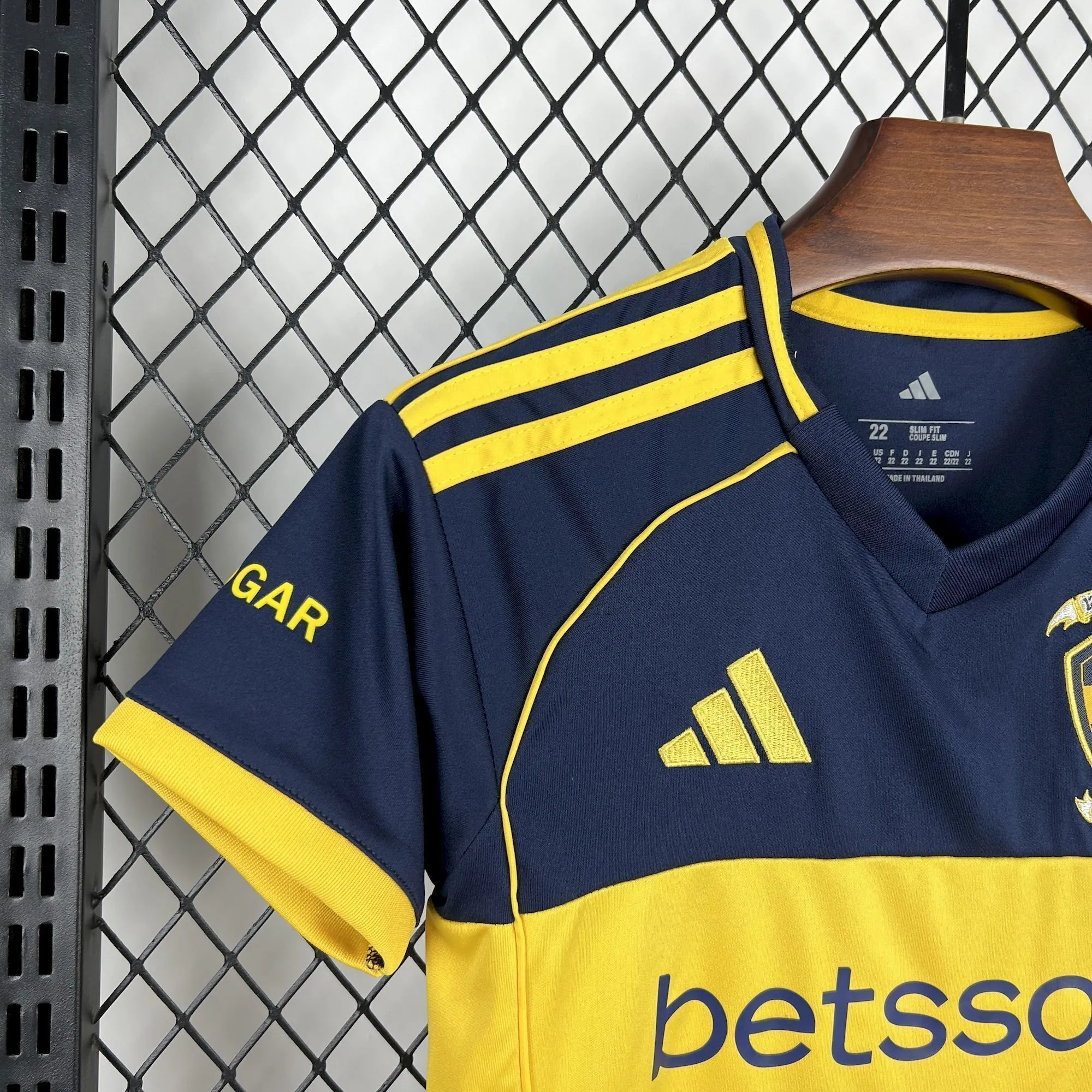 25-26 Boca Juniors Home Kids Kit Soccer Youth Apparels AAAAJersey Supply Yupoo 1