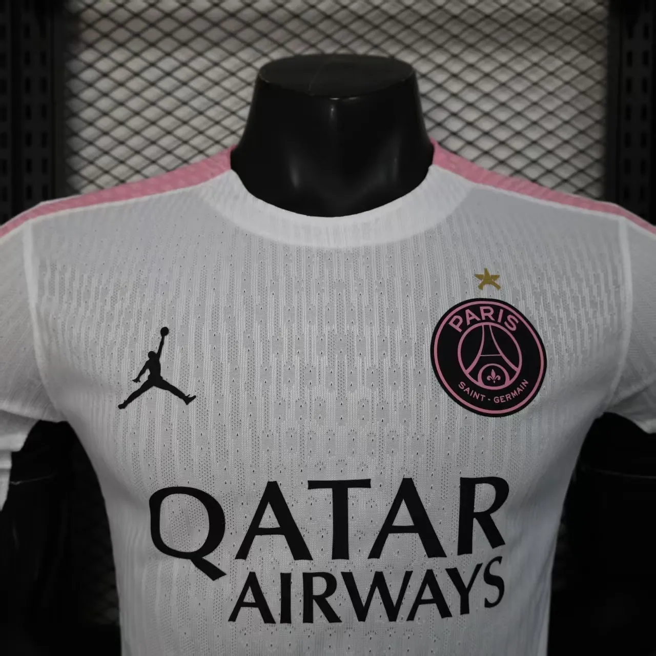 25-26 PSG White&Pink Pre-Match Kit Player Version Shirt Soccer AAAAJersey Yupoo 4
