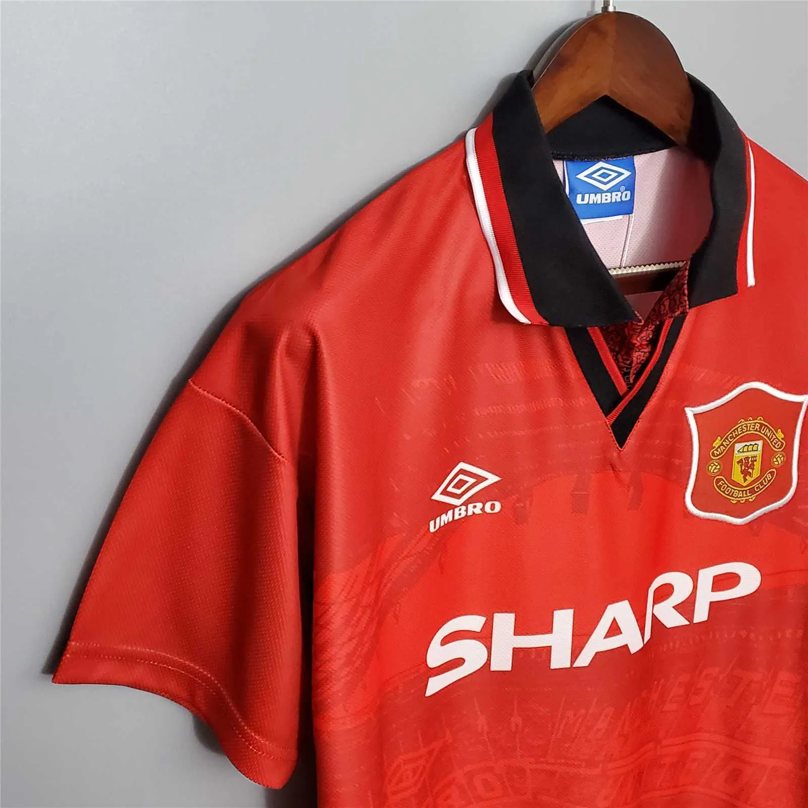 94-96 Manchester United home 8
