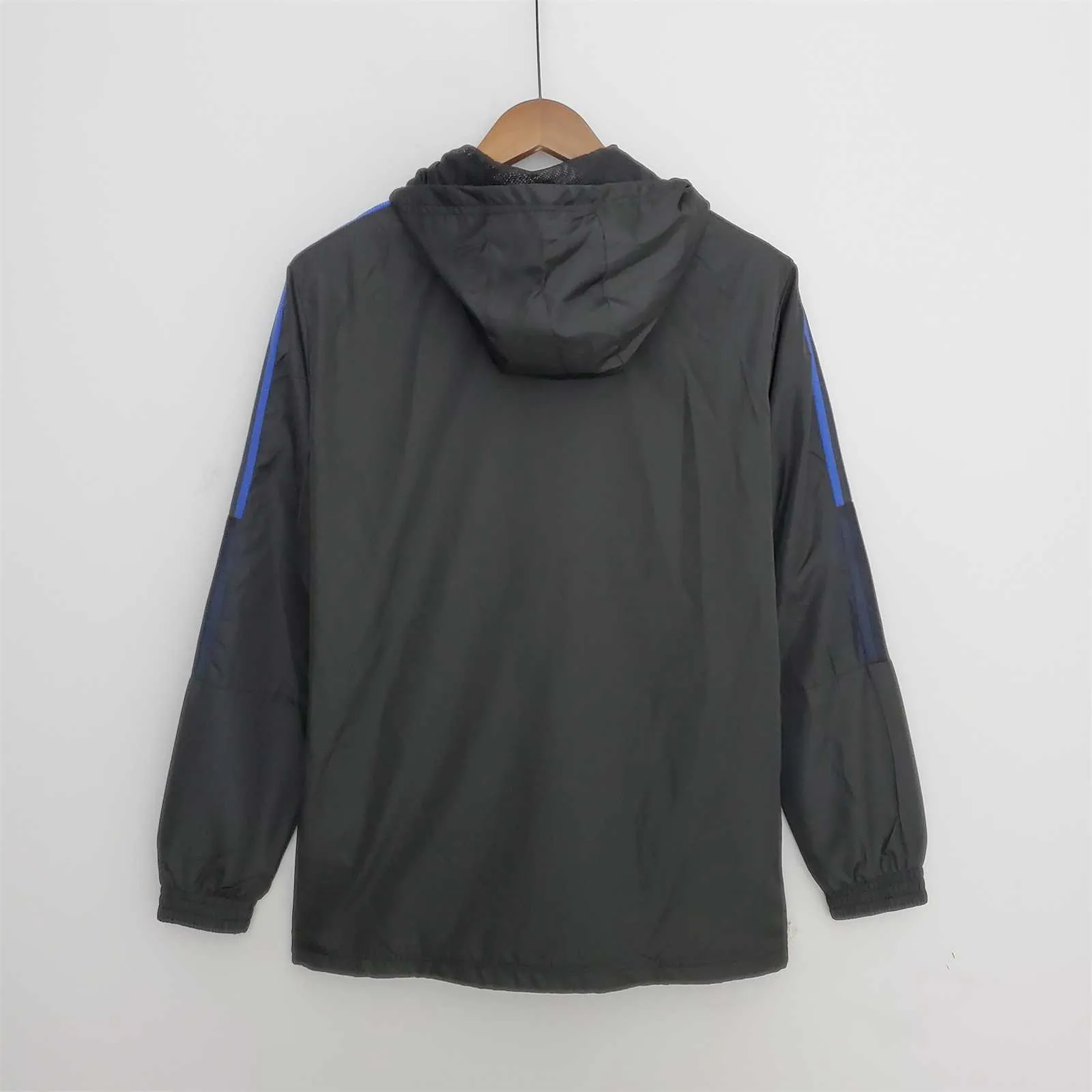 22-23 Bayern black windbreaker 2