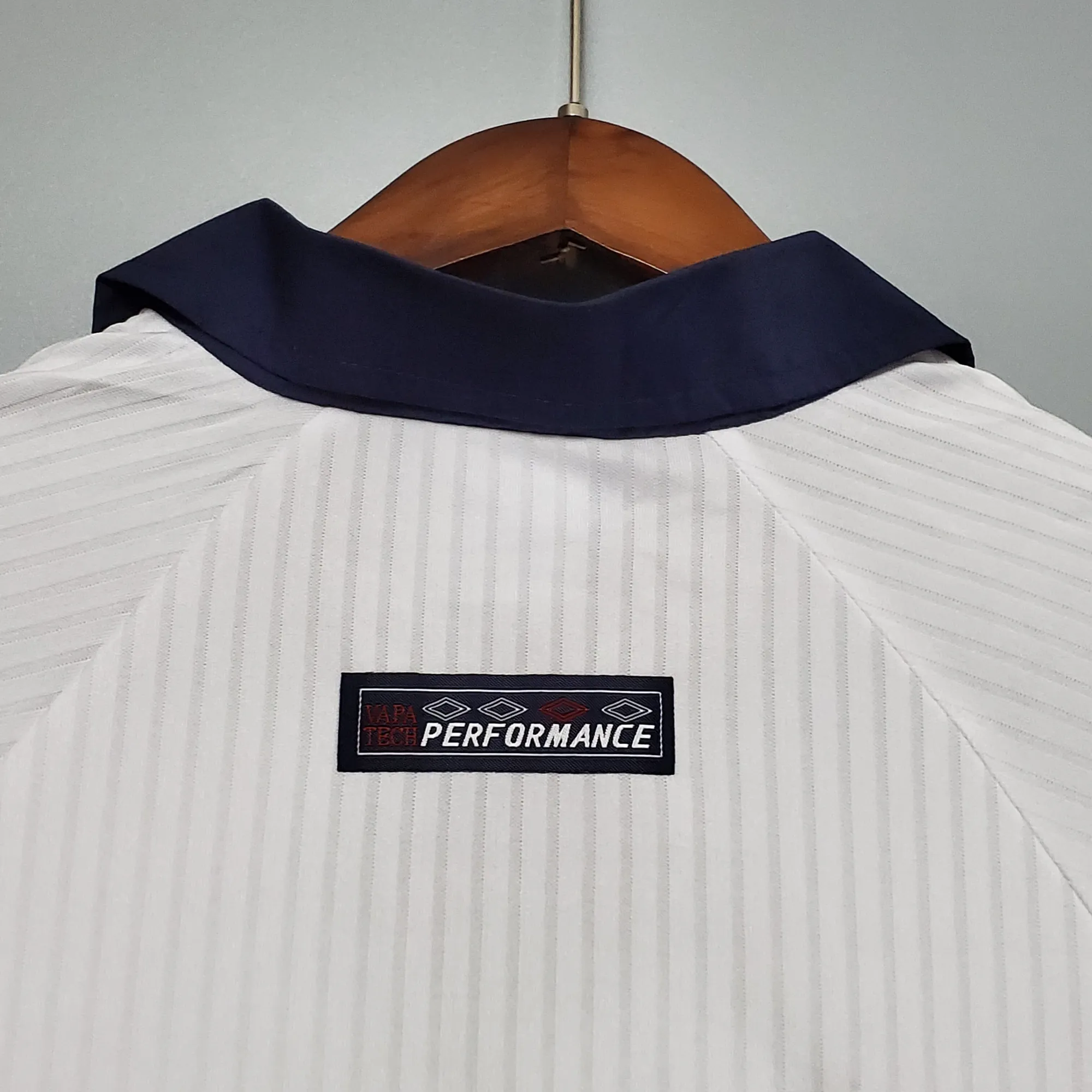 1998 England home long sleeve 1
