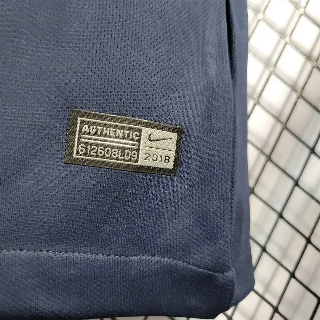 2018 France home 3