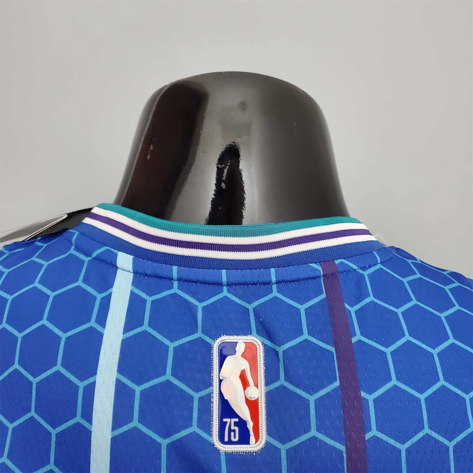2022 BALL#2 Hornets City Edition Blue 5