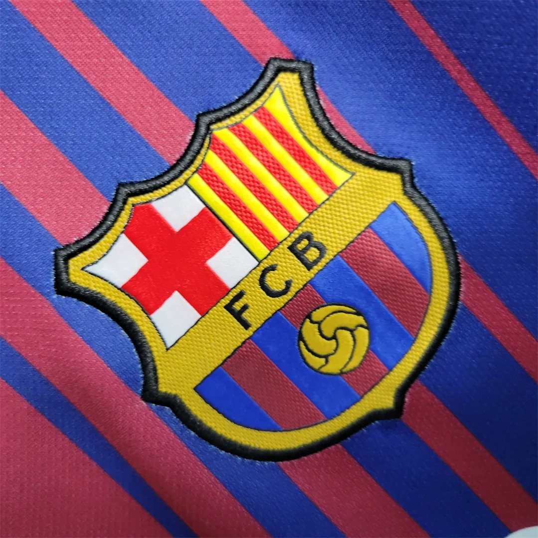 17-18 Barcelona home 7