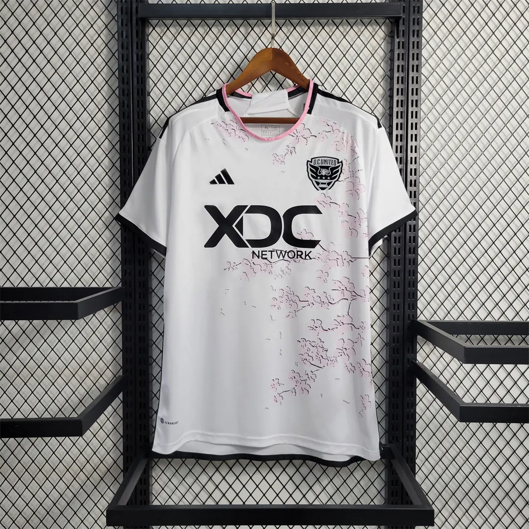 23-24 D.C. United away 8
