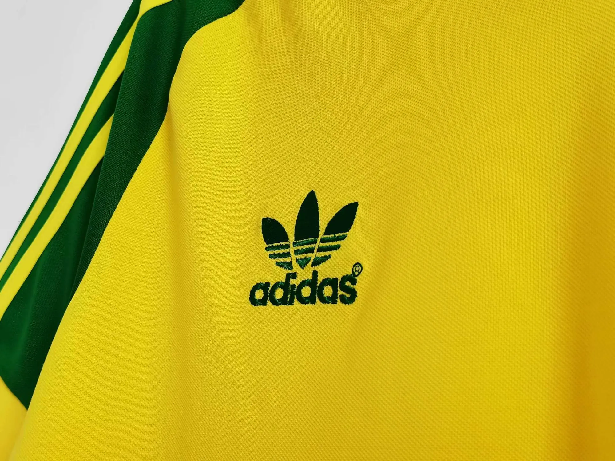 1982 Wales away 8