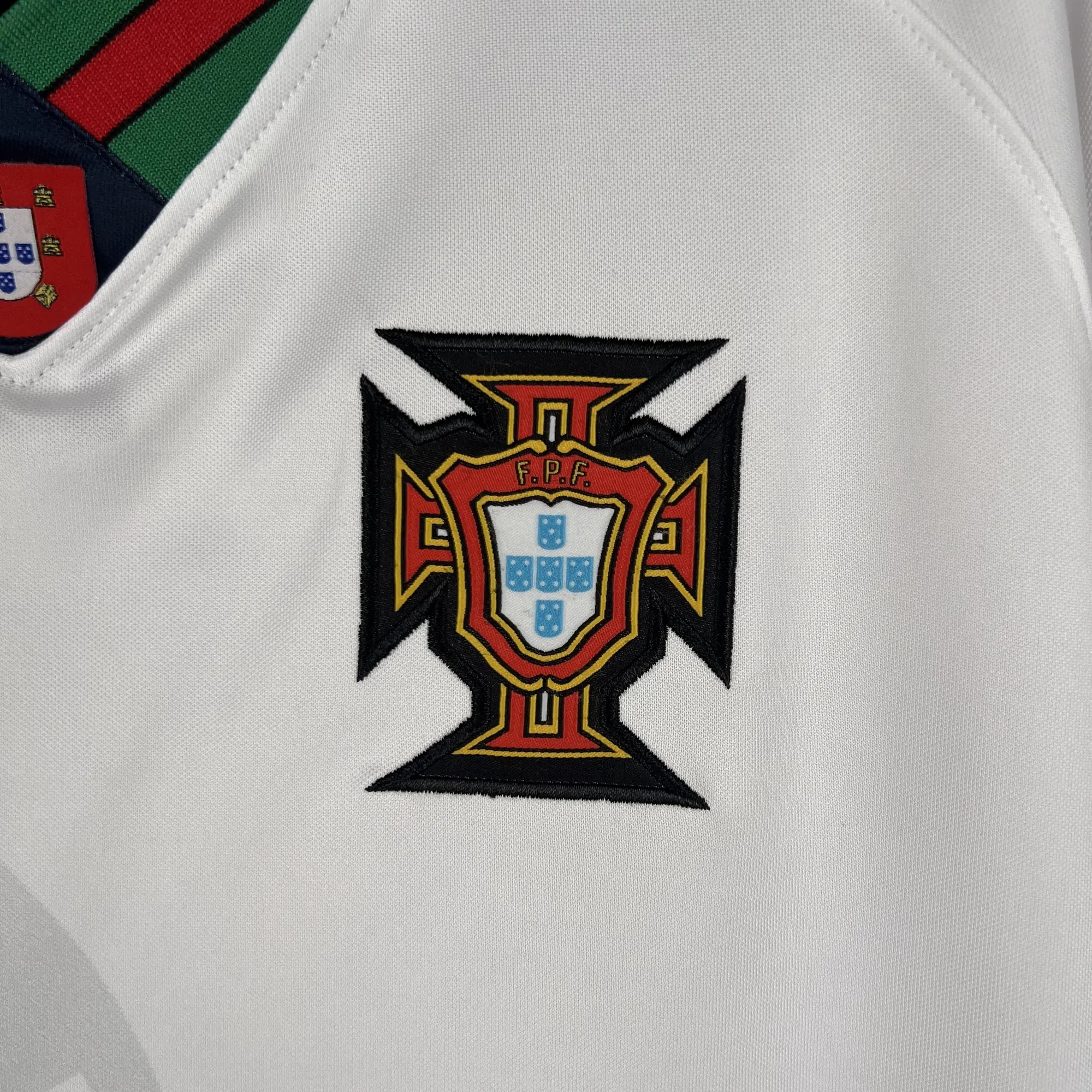 96-97 Portugal away S-XXL football t-shirt 6