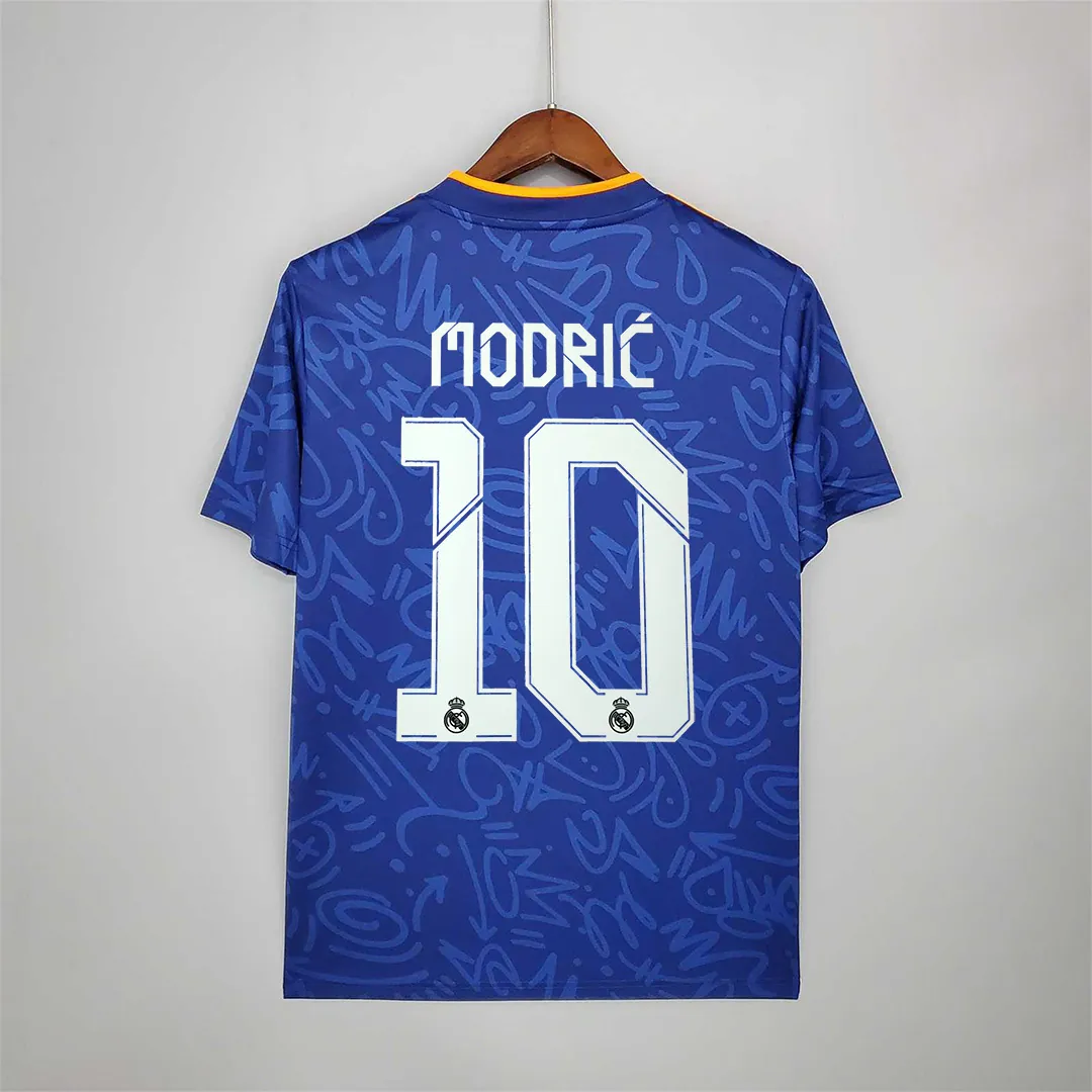 21-22 Real Madrid away 21