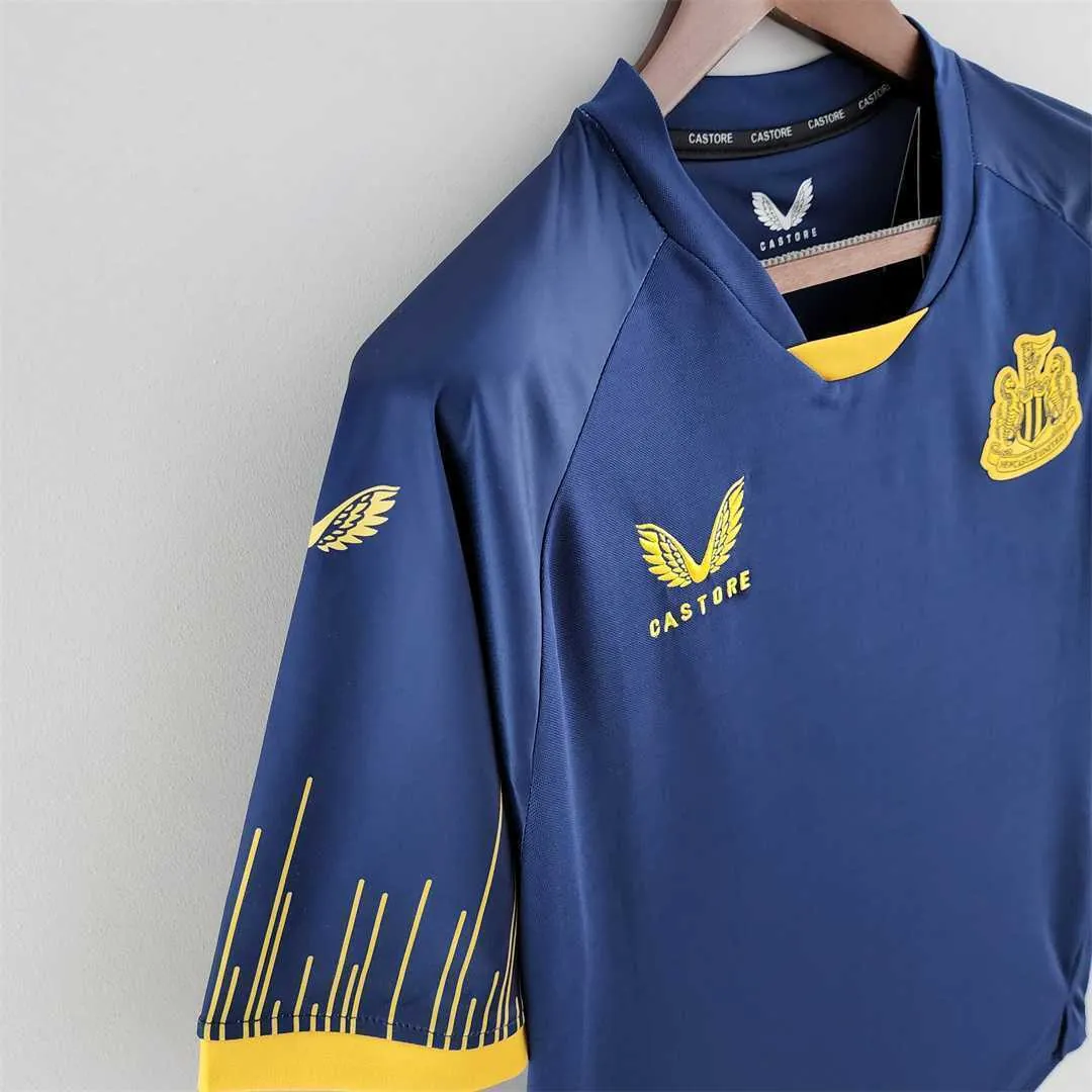 22-23 Newcastle third away 4