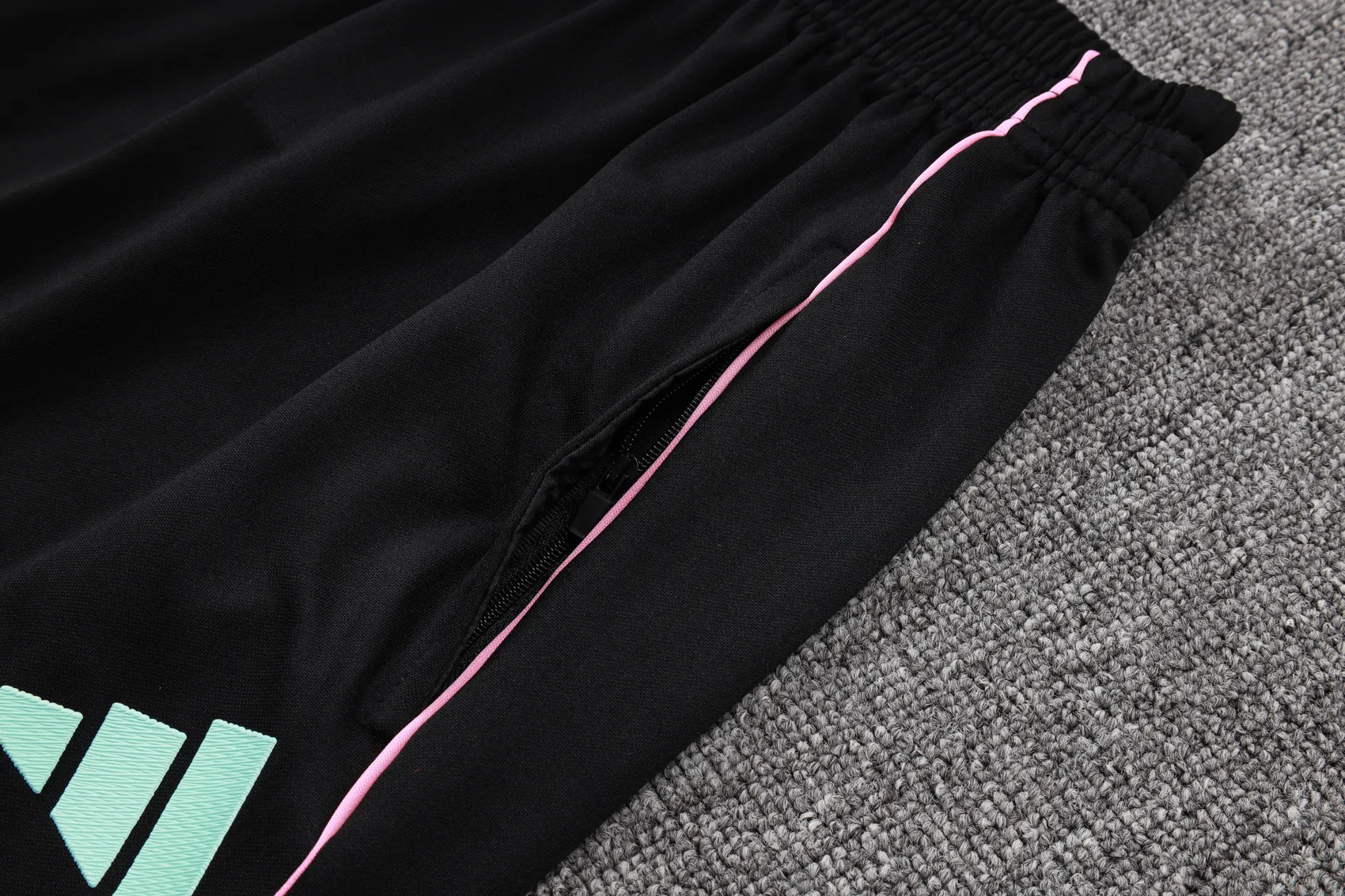 25-26 Juventus Home Player Version Training Kits Football Tracksuits 4