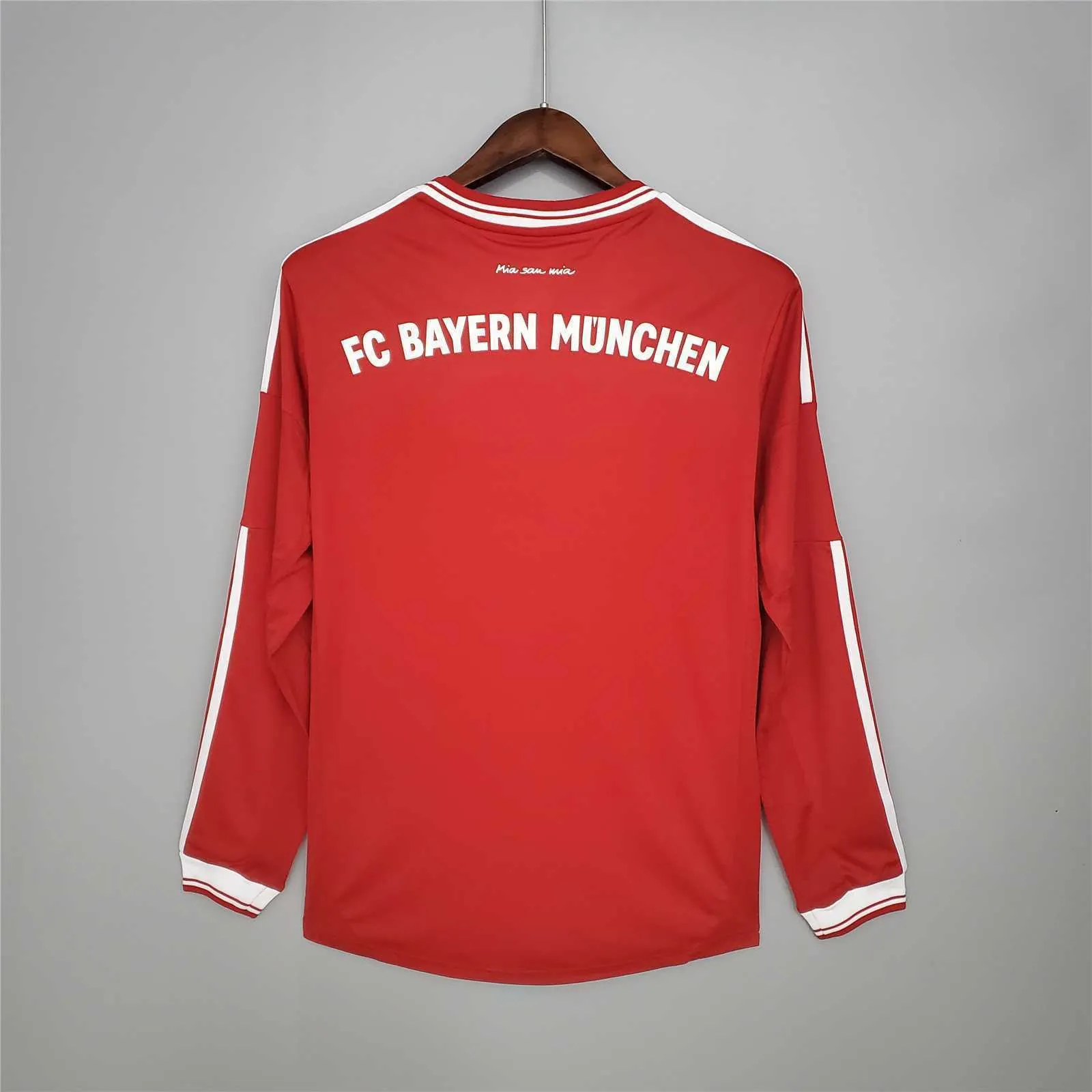 13-14 Bayern Munich Champions League home long sleeve 5