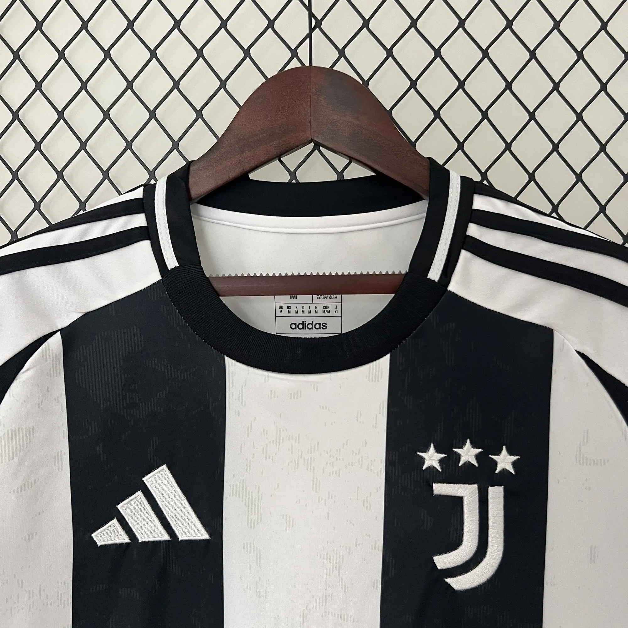 24-25 Juventus Home Kit Soccer Uniform AAAAJersey S-4XL Wholesale Yupoo S-2XL 7