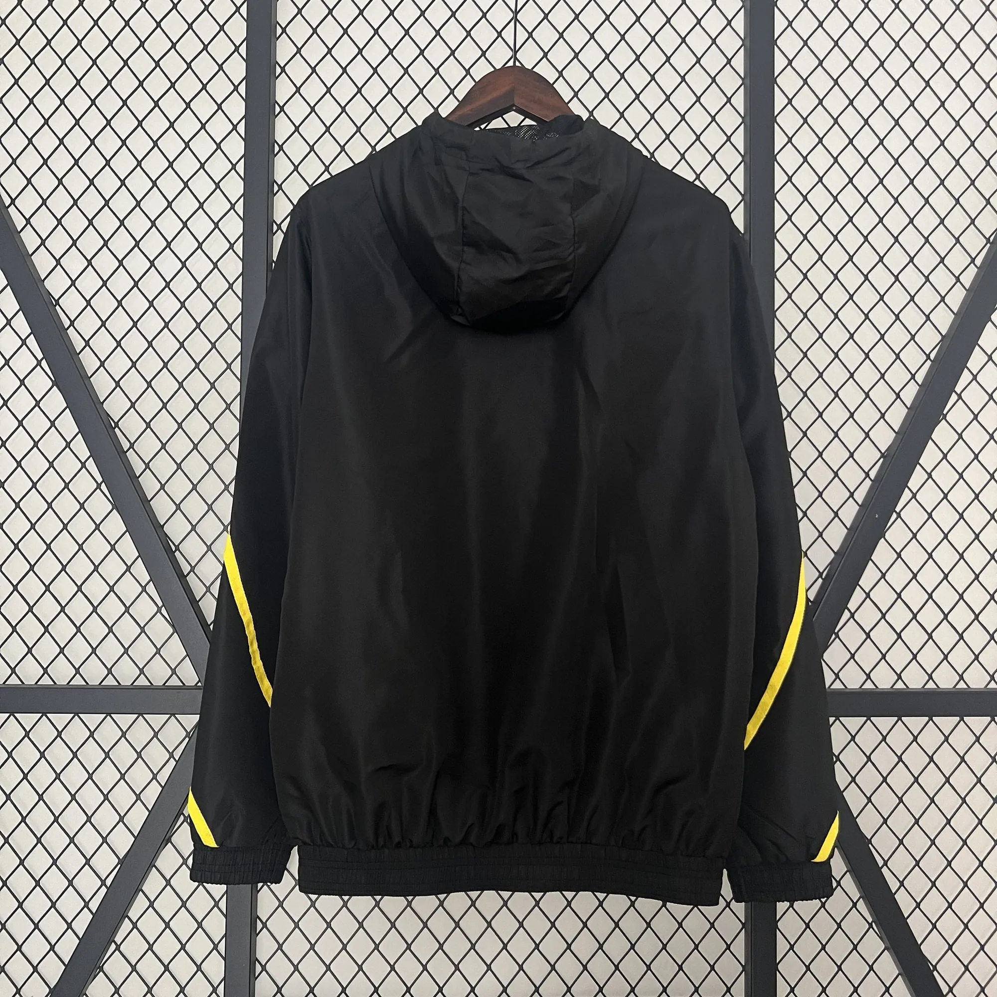 24-25 Dortmund BVB Black Windbreaker AAAAJersey Supplier Yupoo 1
