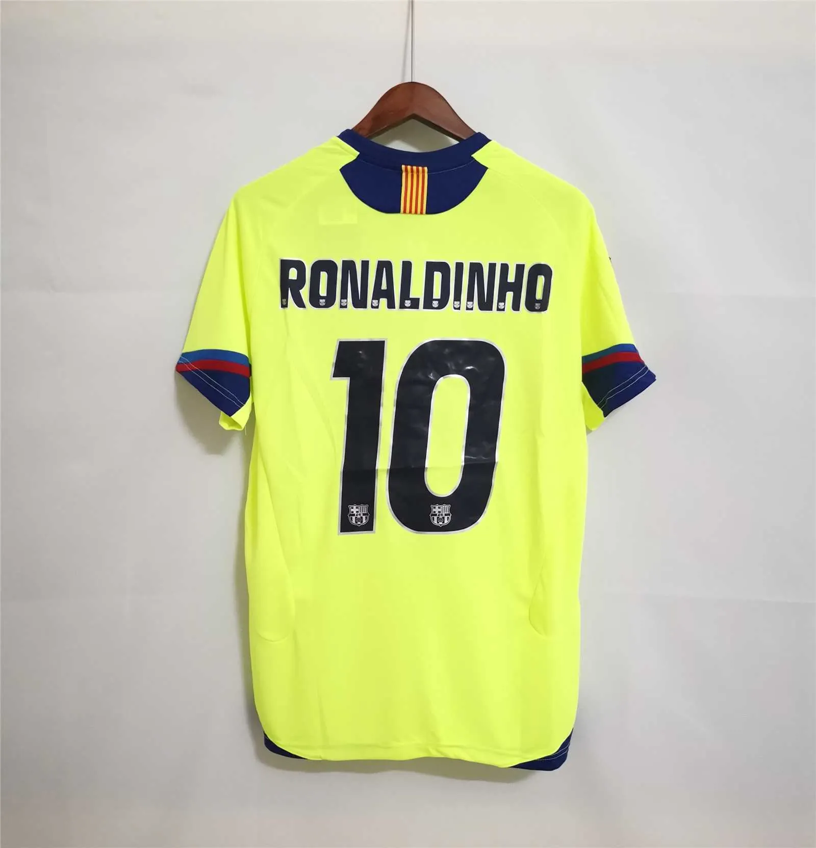 05-06 Barcelona away 3