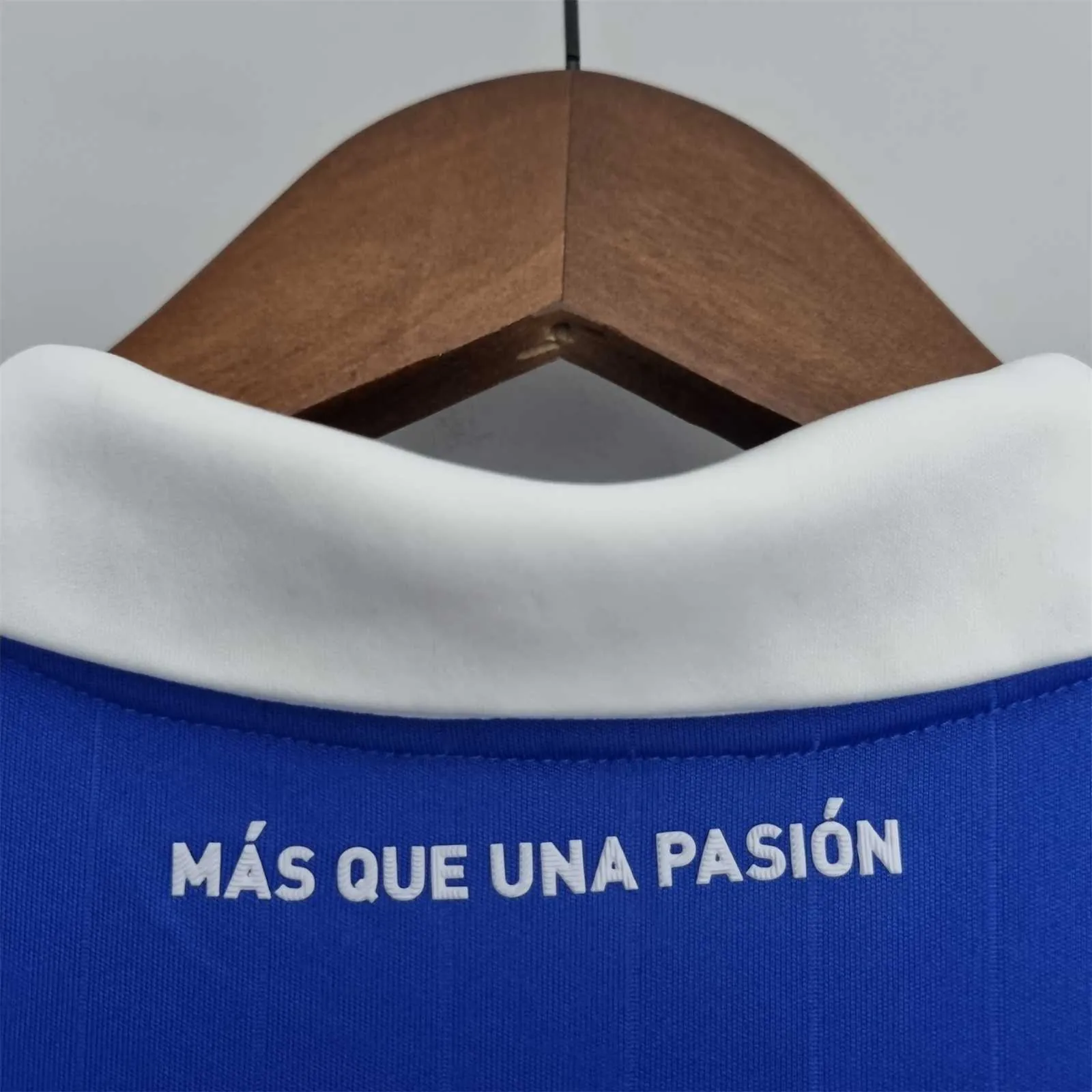 22-23 University of Chile home 11