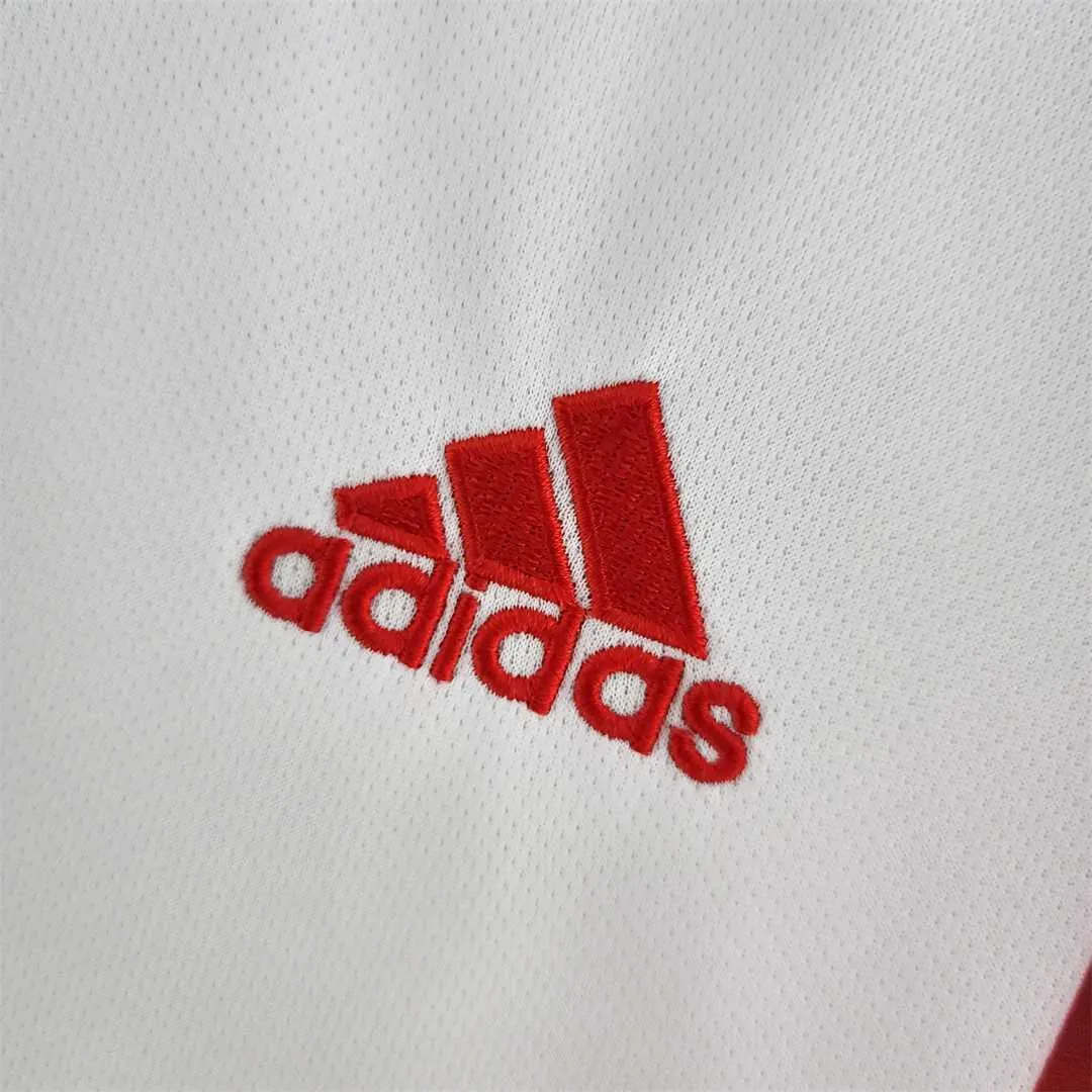 22-23 Lyon home 1