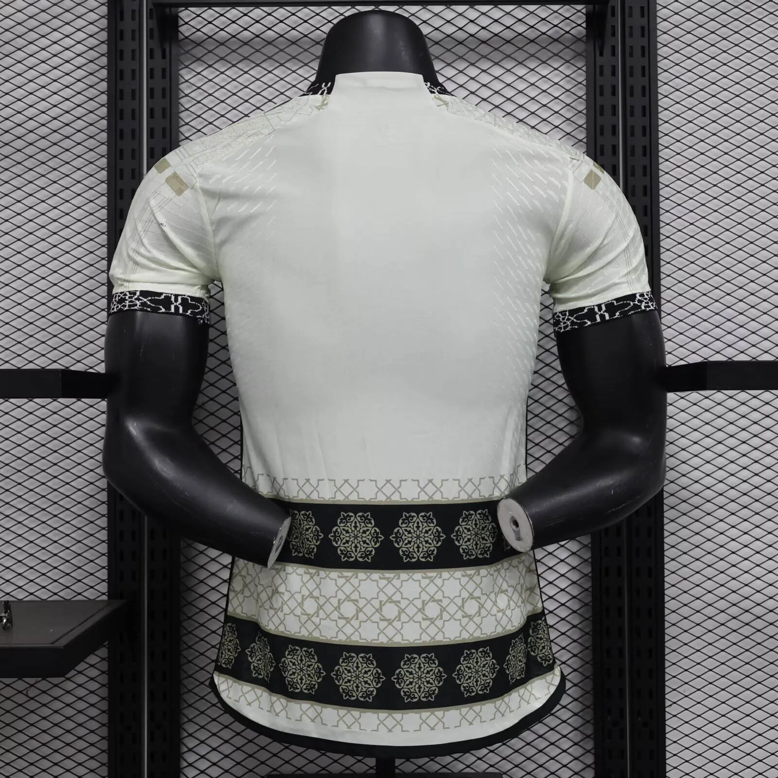 24-25 Real Madrid Special Edition White Mandala Player Version Shirt Sport AAAAJersey Yupoo 1