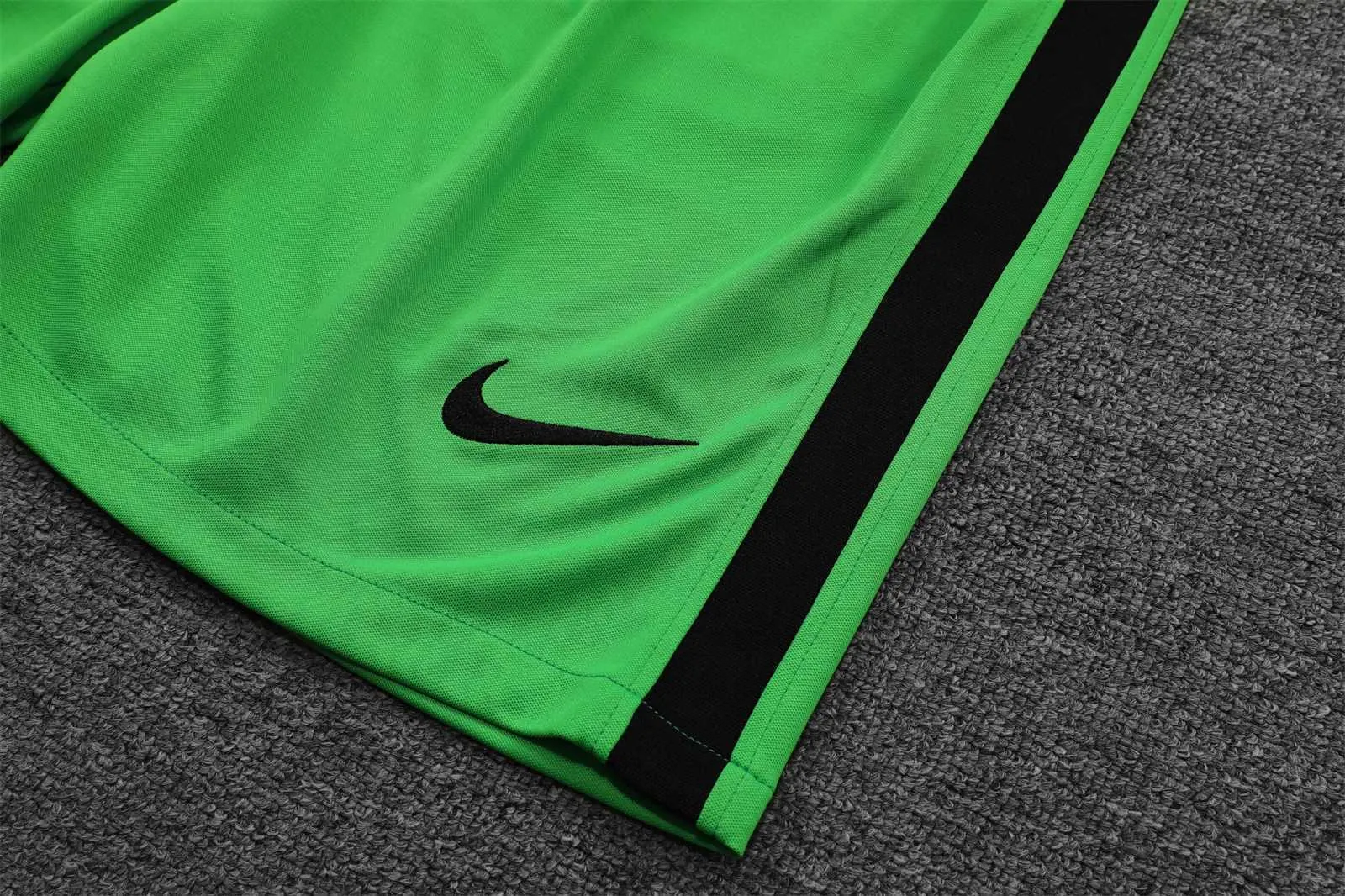 2021 France green goalkeeper long sleeve 17