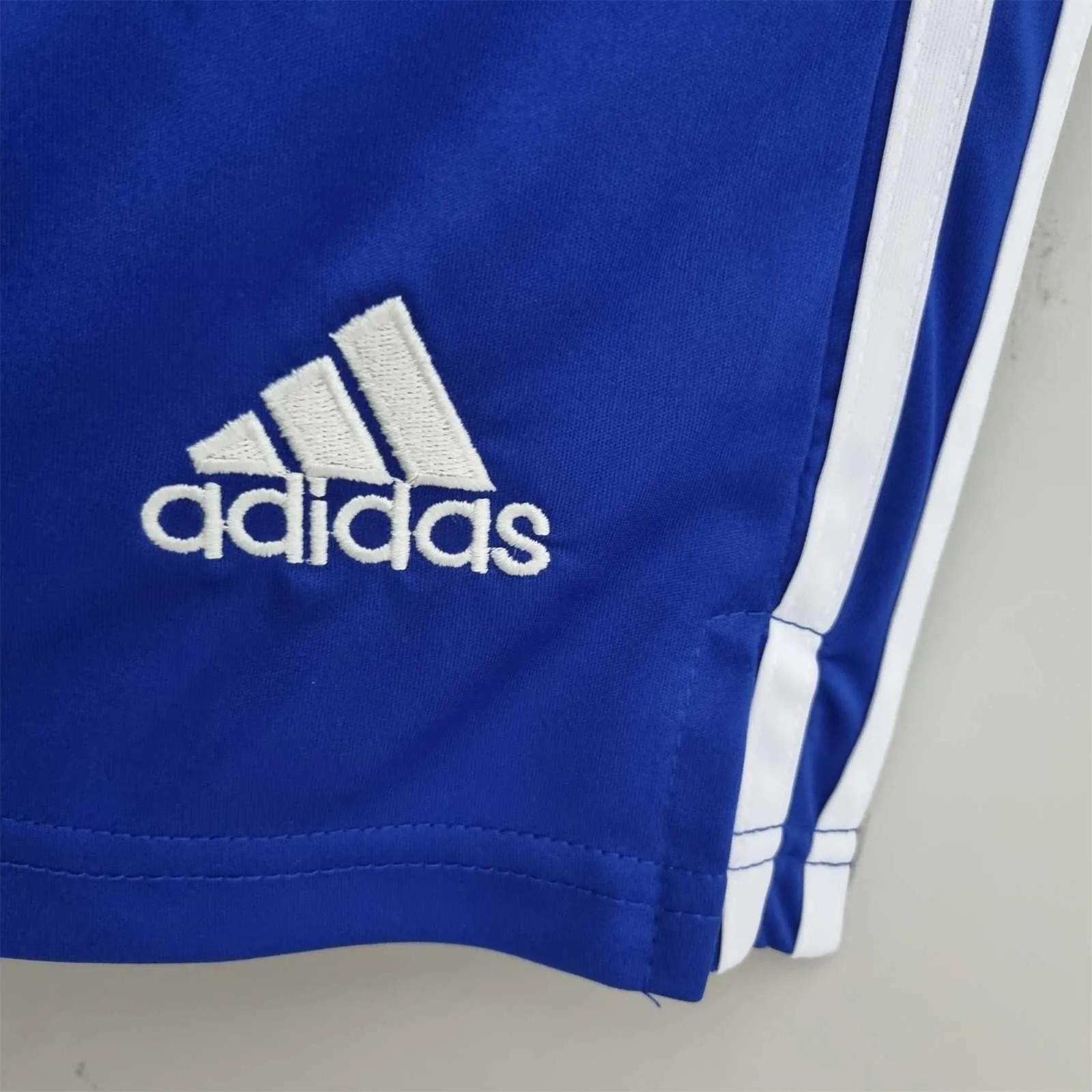 22-23 University of Chile home Shorts 5