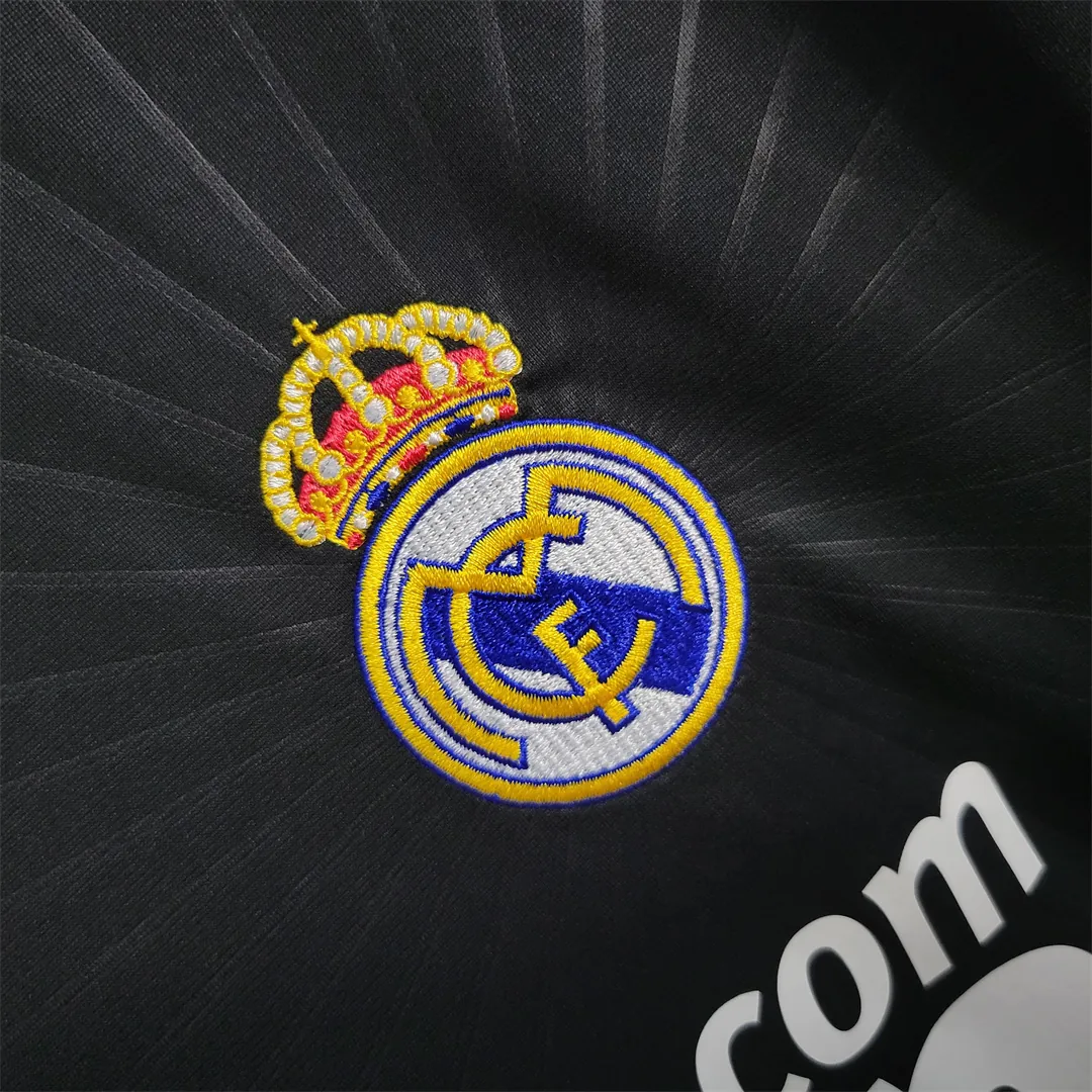 10-11 Real Madrid away long sleeve 8