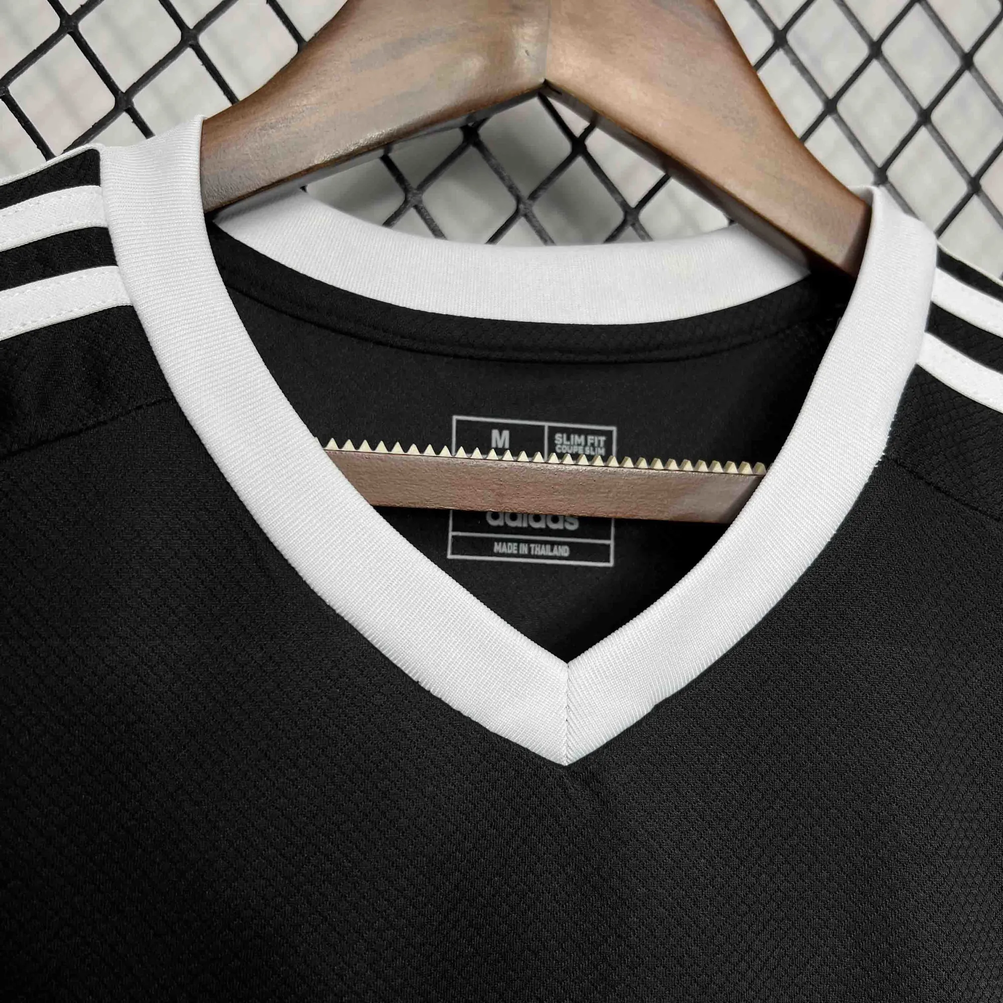 24-25 Manchester United Black GoalKeeper Kit Soccer Uniforms Soccer AAAAJersey Yupoo 5
