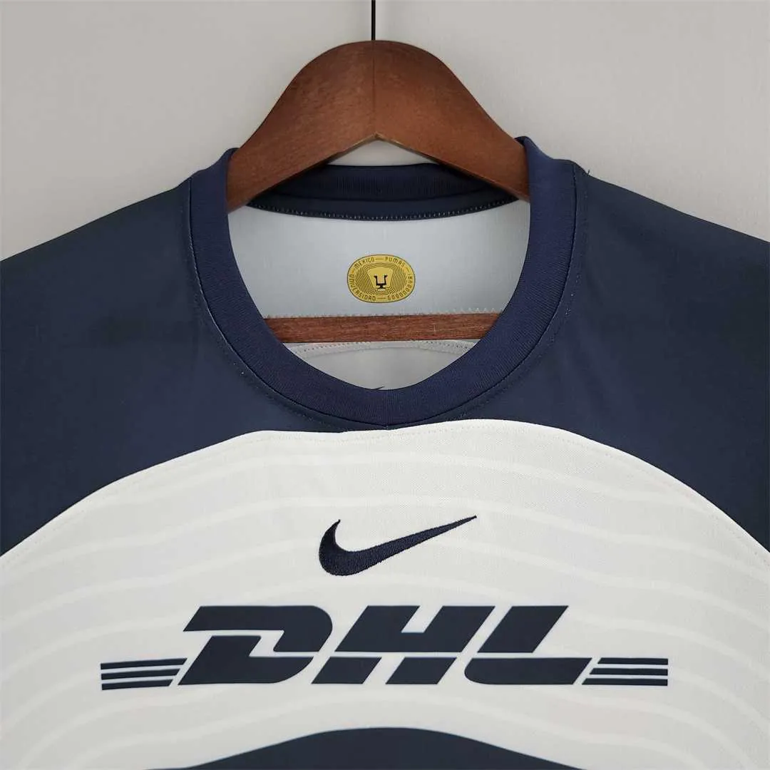 22-23 Pumas away 6