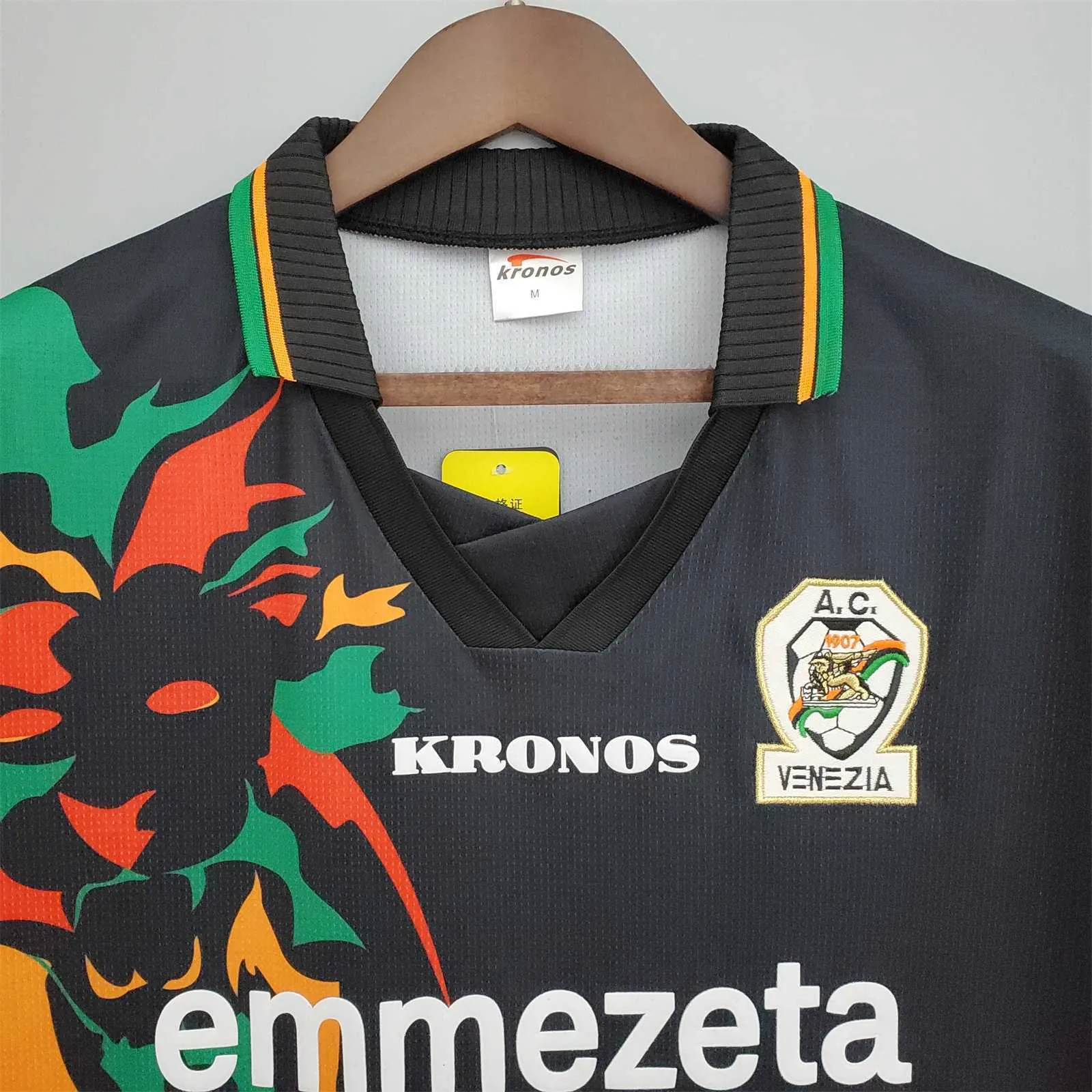 97-98 Venezia home 1
