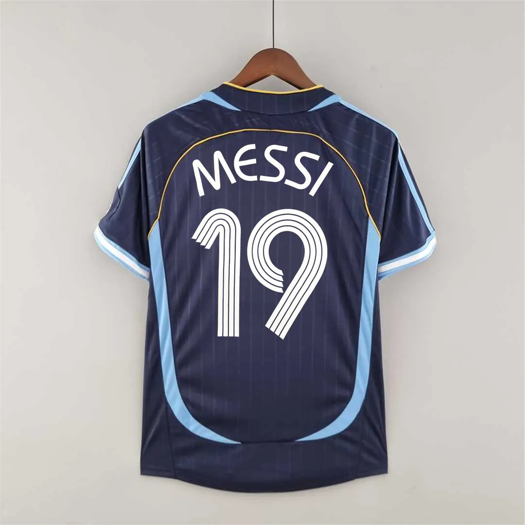 2006 Argentina away 7