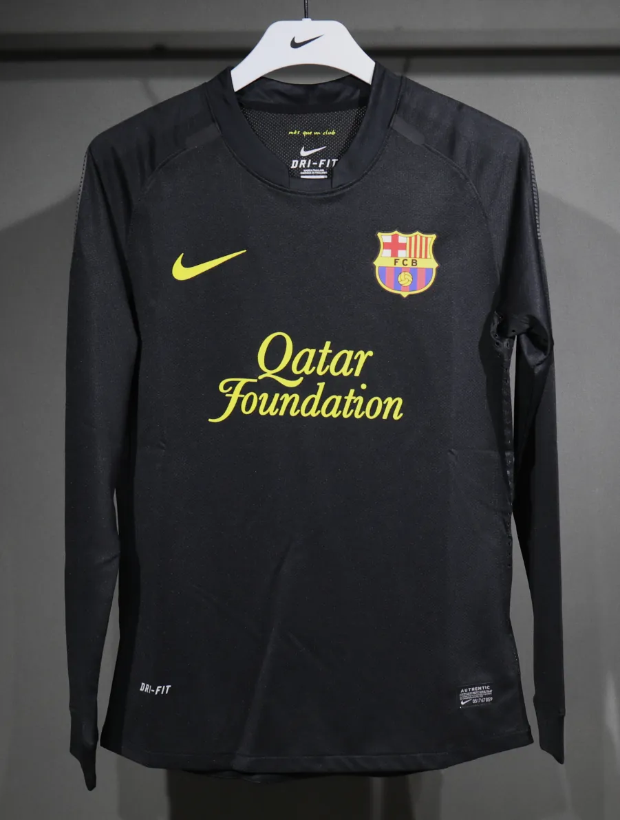 11-12 Barcelona Away Retro Kit Vintage Player Version Sino Shirt AAAAJersey Dropship Yupoo 6