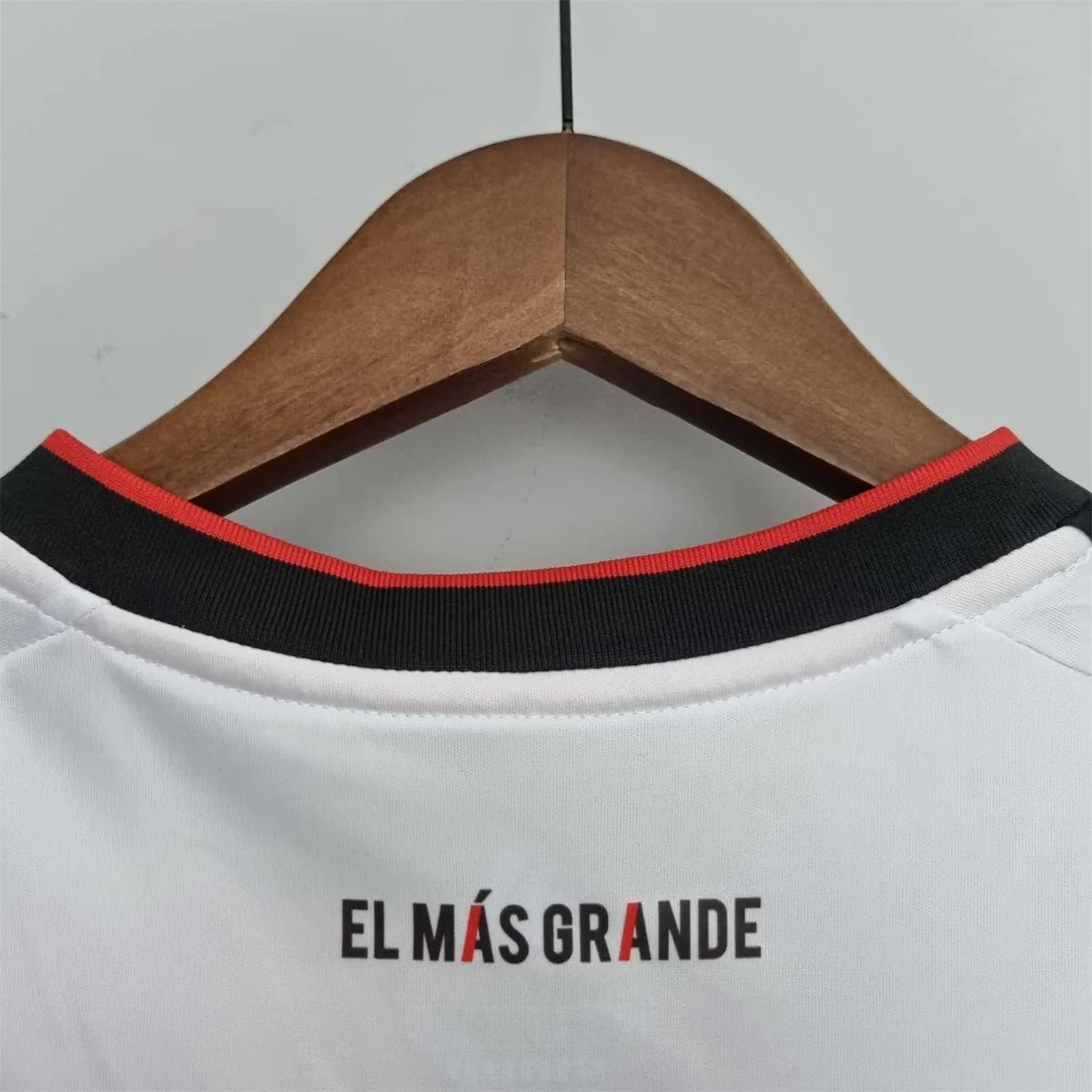 18-19 River Plate home 4