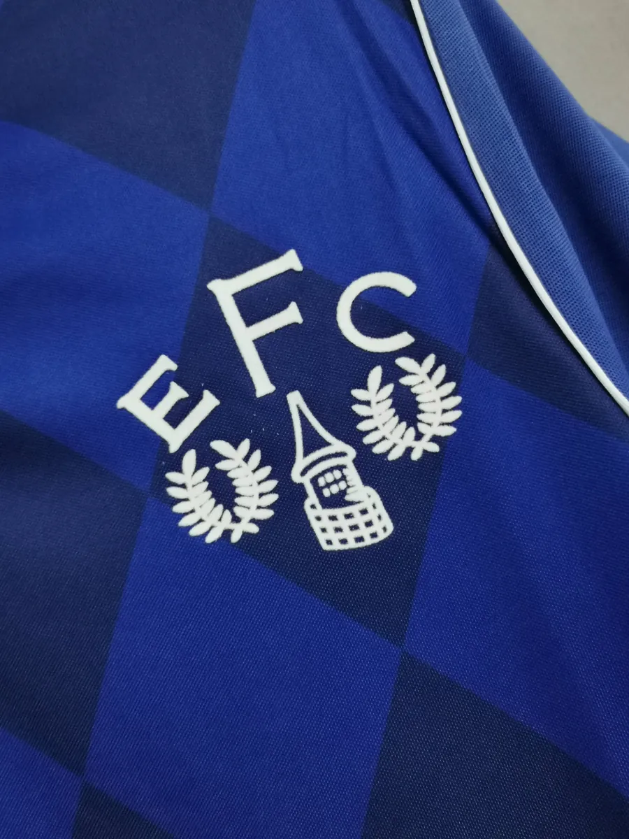 86-87 Everton home blue 1
