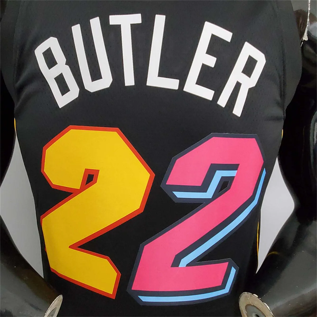 2022 Season Heat Team Butler #22 City Edition Black 4