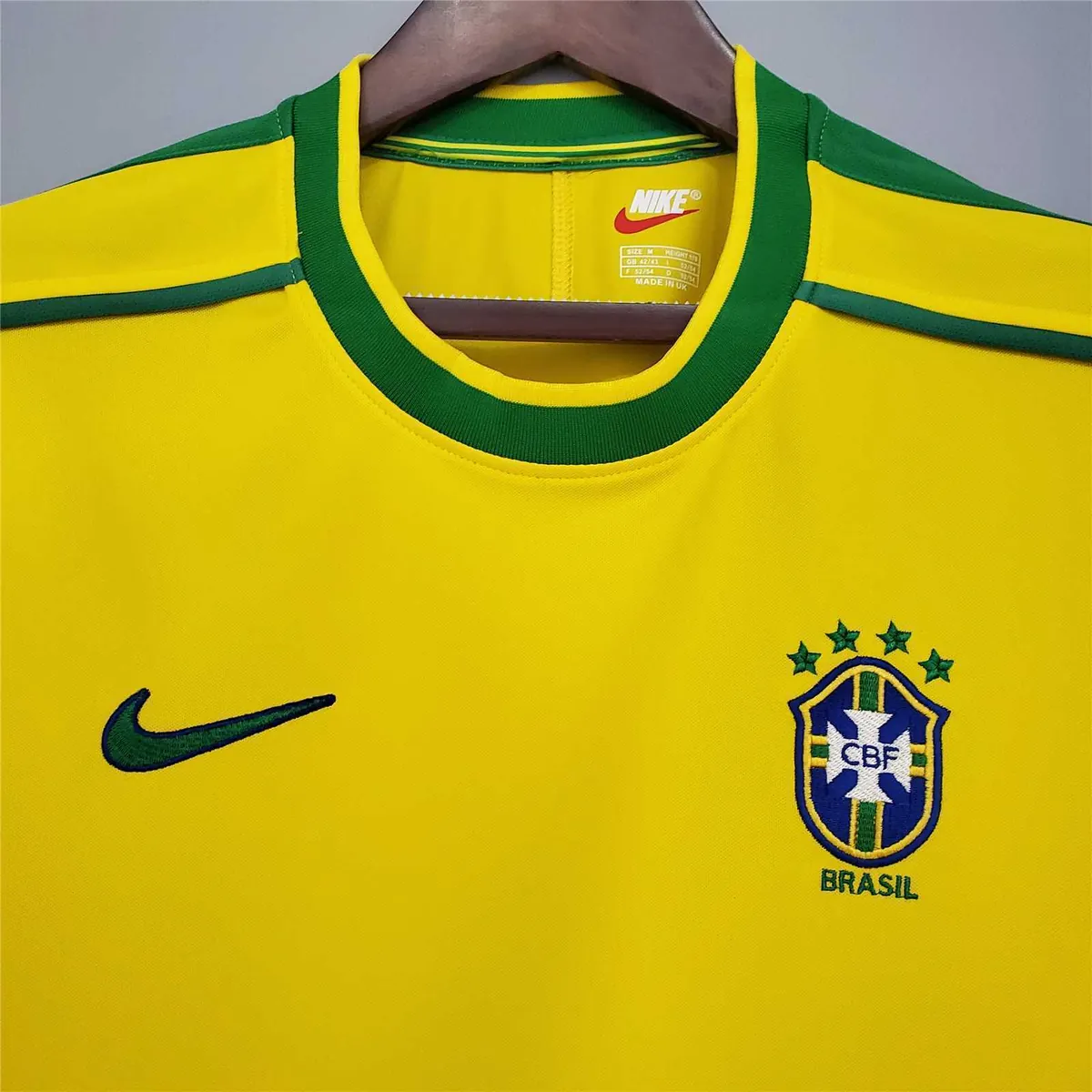 1998 Brazil home 13
