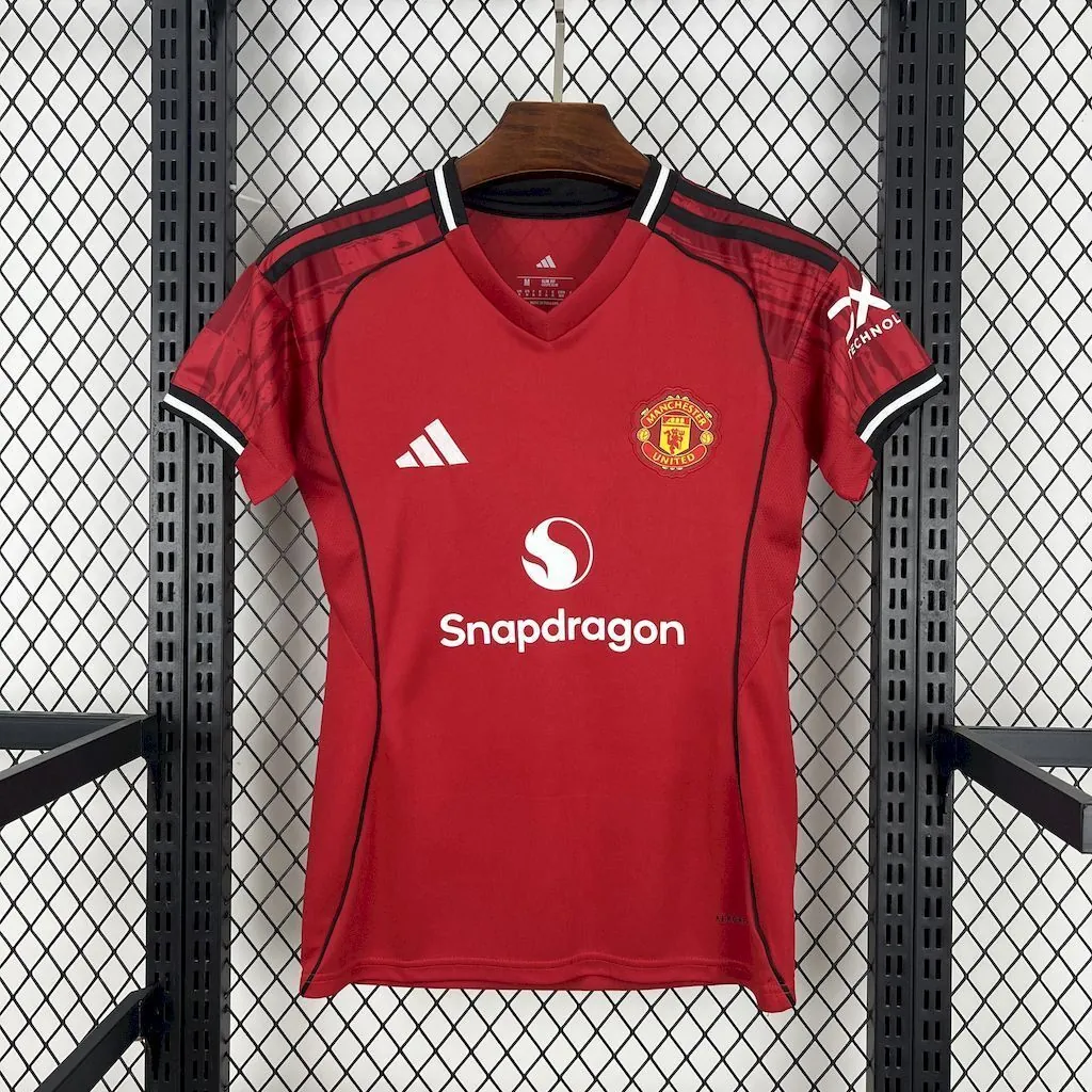 25-26 Manchester United Home Women Shirt Lady Apparels AAAAJersey Supply Yupoo 7