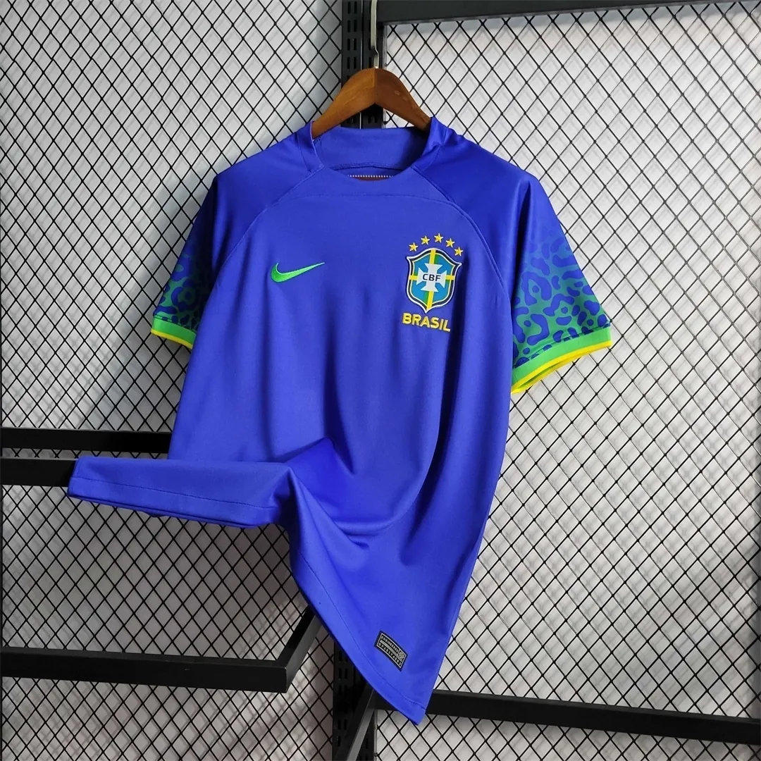 2022 Brazil away 15