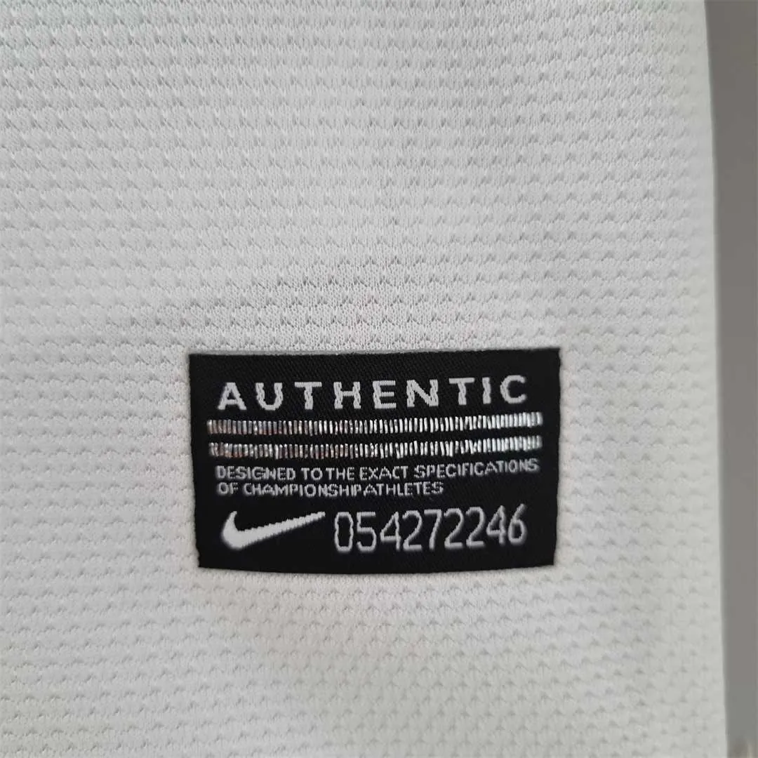 2012 Portugal away long sleeve 8