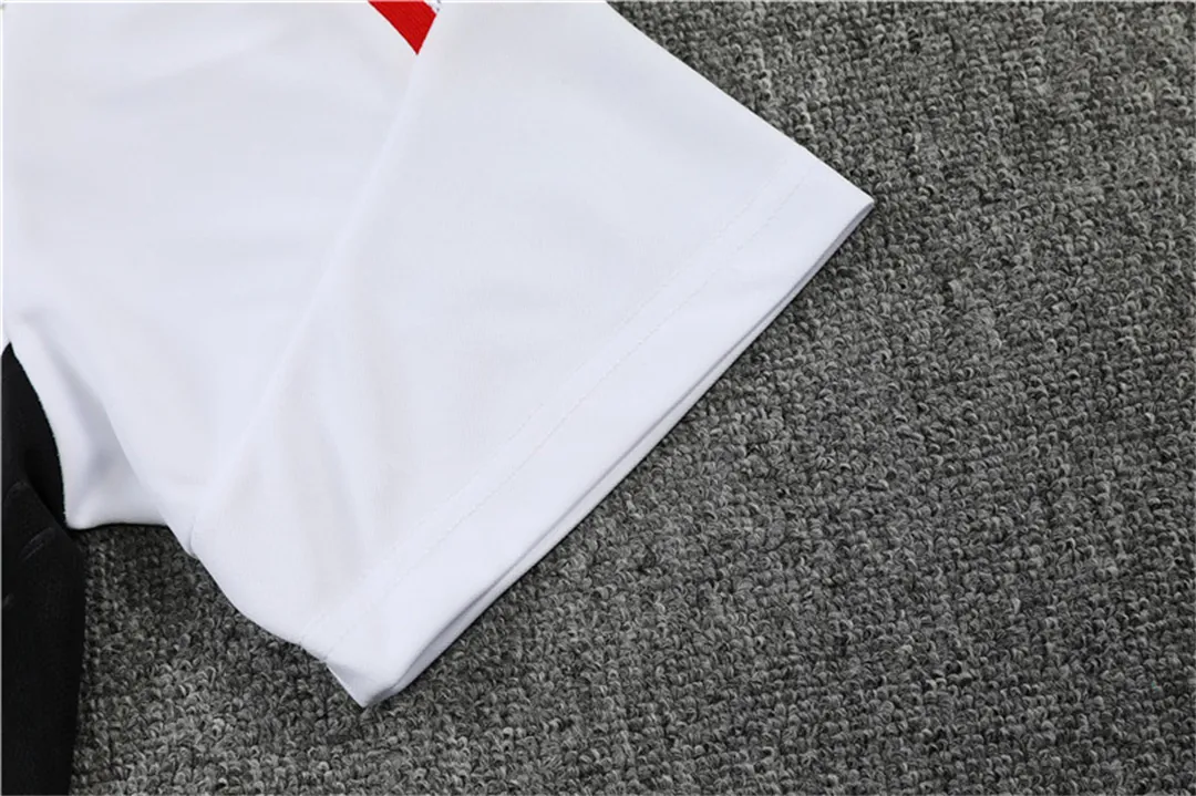 22-23 Bayern Training Kit White 9