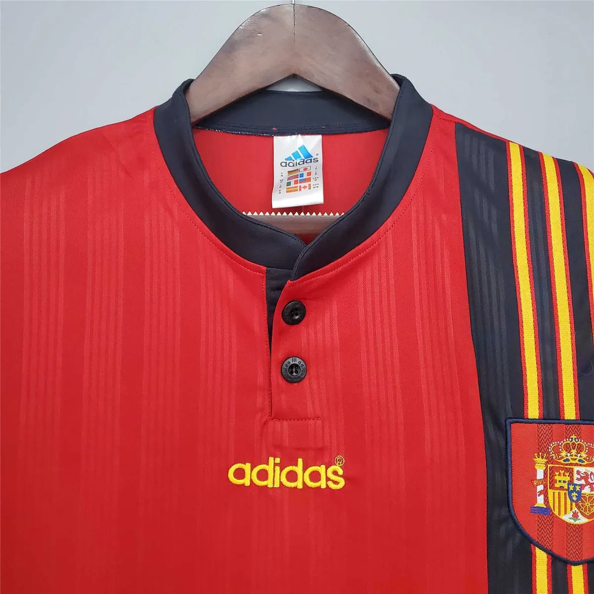 1996 Spain home 5