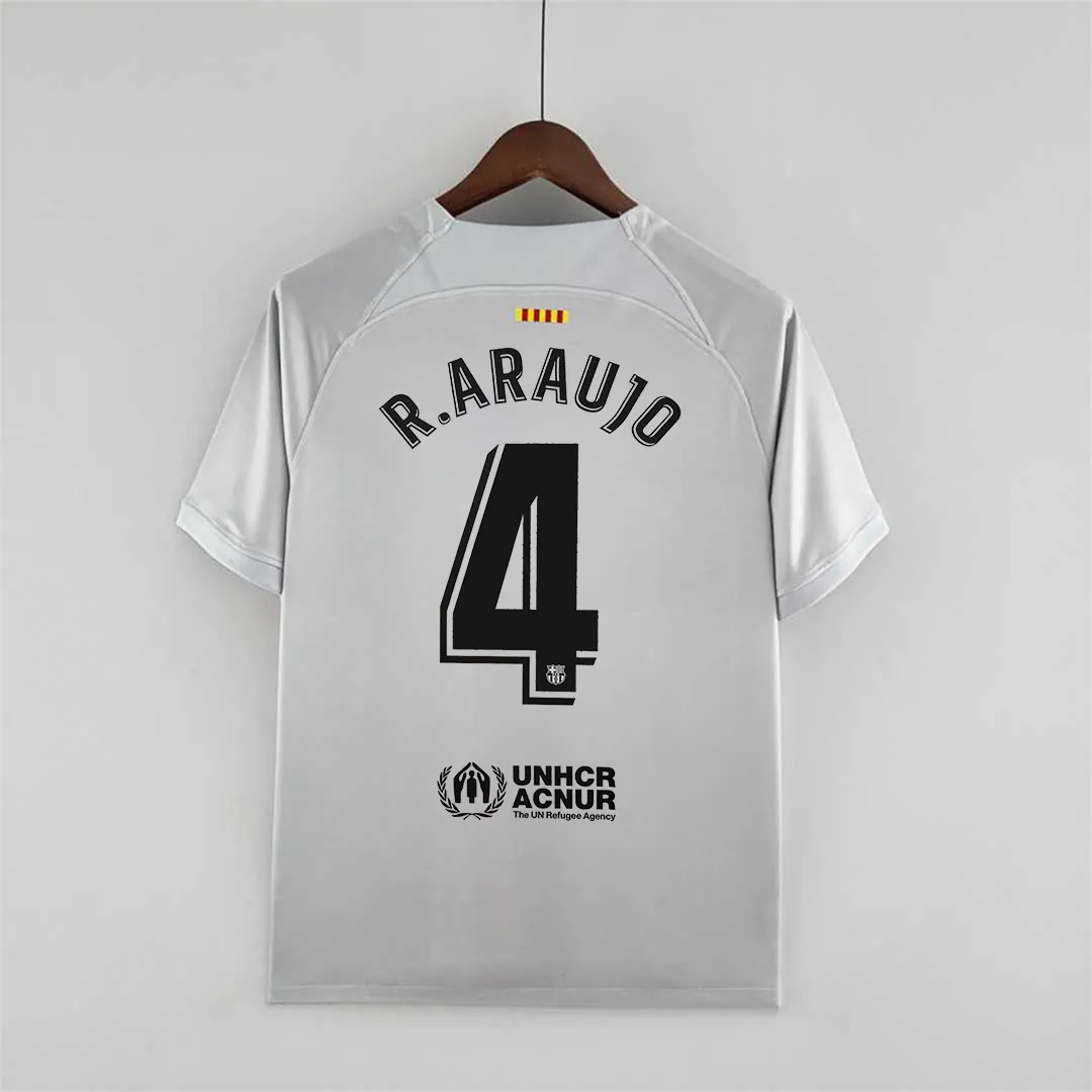 22-23 Barcelona third away 7