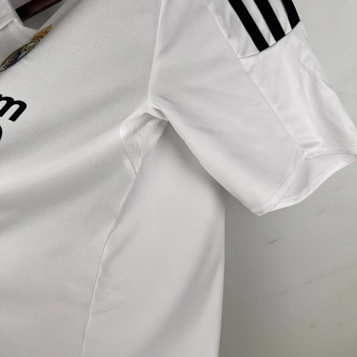08-09 Real Madrid Retro Home Kit Vintage White Shirt Football Jerseys Yupoo 1