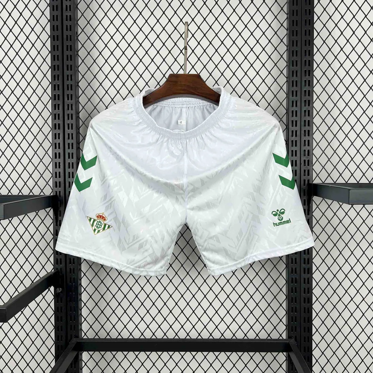 24-25 Real Betis Home Shorts AAAAJersey Supplier Yupoo 4