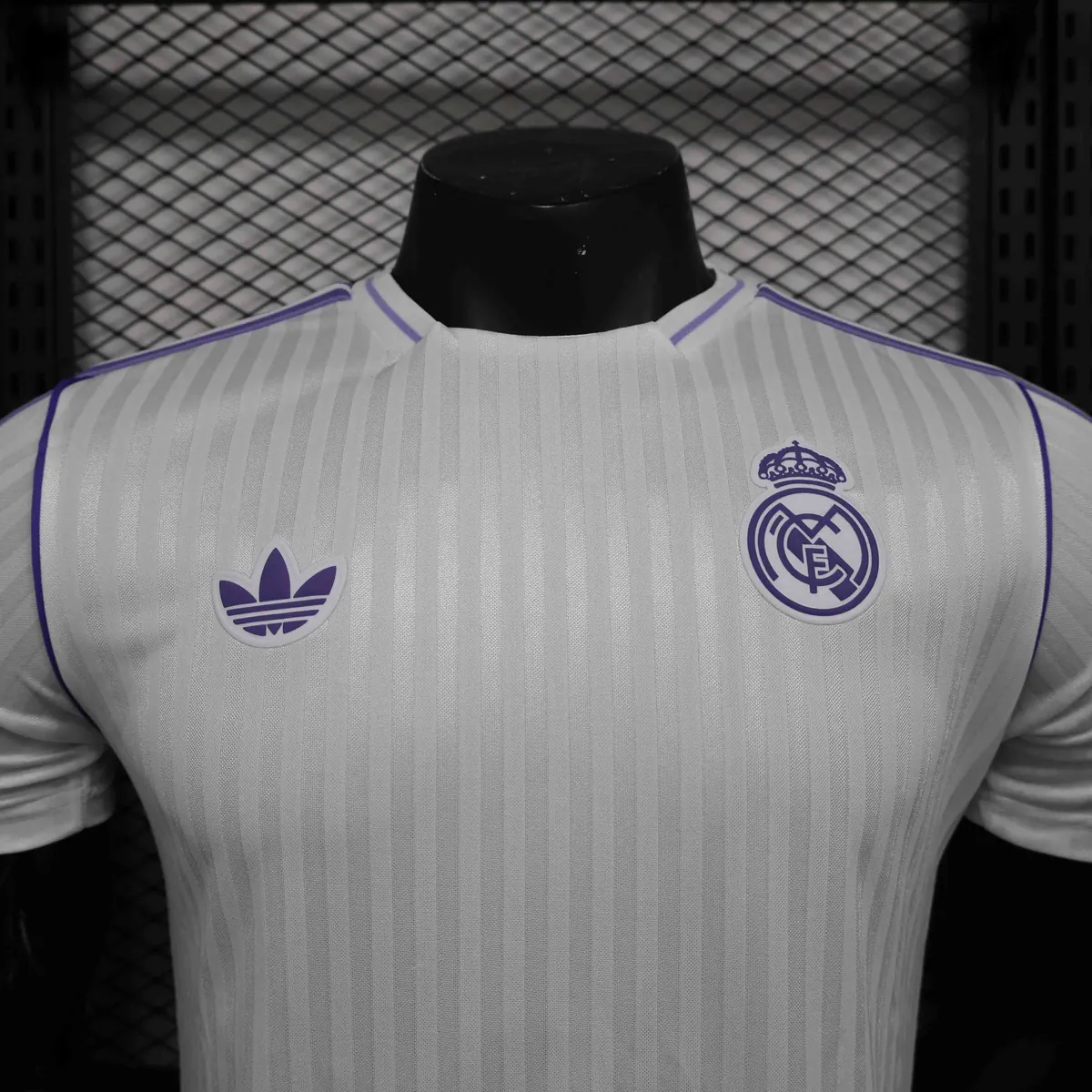 25-26 Real Madrid OG Special Edition White Player Version Shirt AAAAJersey Supplier Yupoo 1
